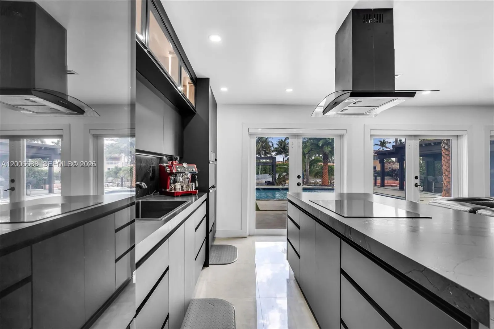 8241 Nw 182nd St, Hialeah, Florida 33015, Hialeah, Florida 33015, 3 Bedrooms Bedrooms, ,3 BathroomsBathrooms,Residential,For Sale,8241 Nw 182nd St, Hialeah, Florida 33015,A12006688