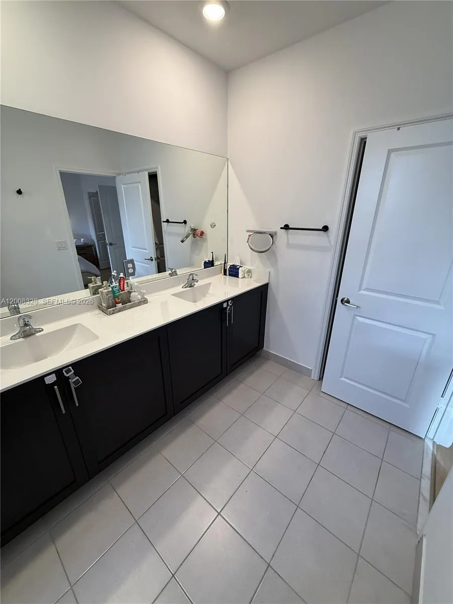24474 Sw 119th Pl, Homestead, Florida 33032, Homestead, Florida 33032, 3 Bedrooms Bedrooms, ,2 BathroomsBathrooms,Residential,For Sale,24474 Sw 119th Pl, Homestead, Florida 33032,A12008328