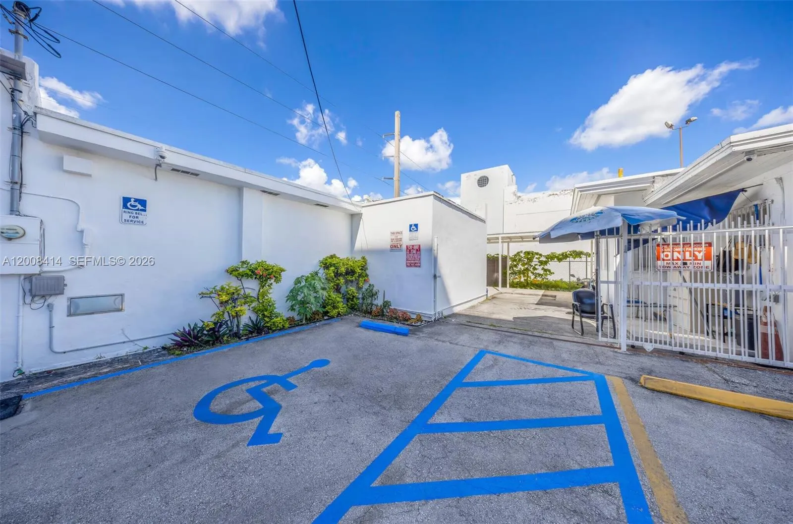 2597 Sw 37th Ave, Miami, Florida 33133, Miami, Florida 33133, ,Business Opportunity,For Sale,2597 Sw 37th Ave, Miami, Florida 33133,A12008414