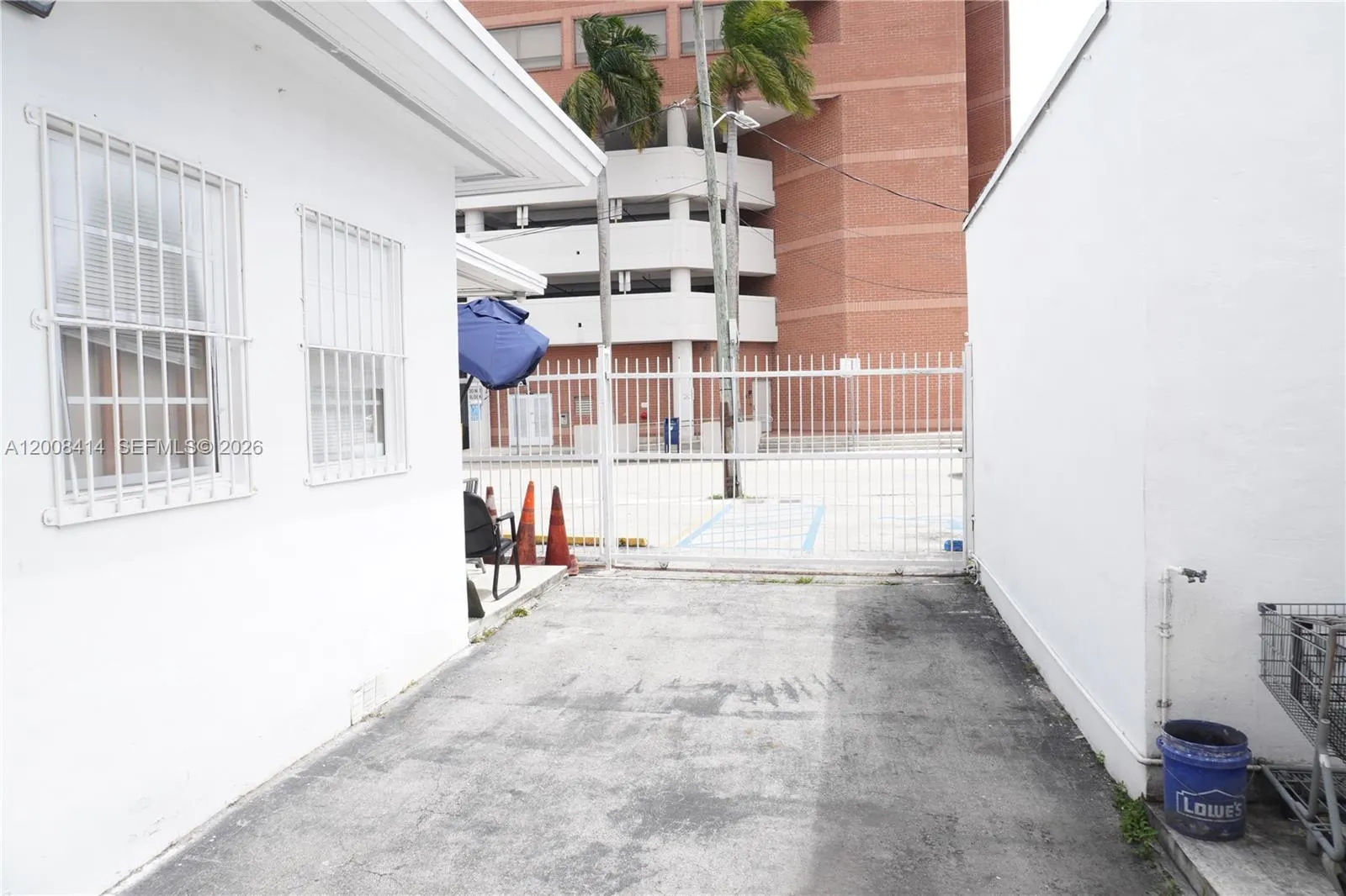 2597 Sw 37th Ave, Miami, Florida 33133, Miami, Florida 33133, ,Business Opportunity,For Sale,2597 Sw 37th Ave, Miami, Florida 33133,A12008414