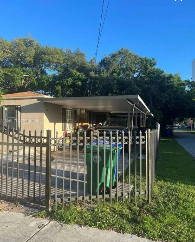 1342 Nw 42nd St, Miami, Florida 33142, Miami, Florida 33142, 3 Bedrooms Bedrooms, 1 Room Rooms,2 BathroomsBathrooms,Residential,For Sale,1342 Nw 42nd St, Miami, Florida 33142,A12008421