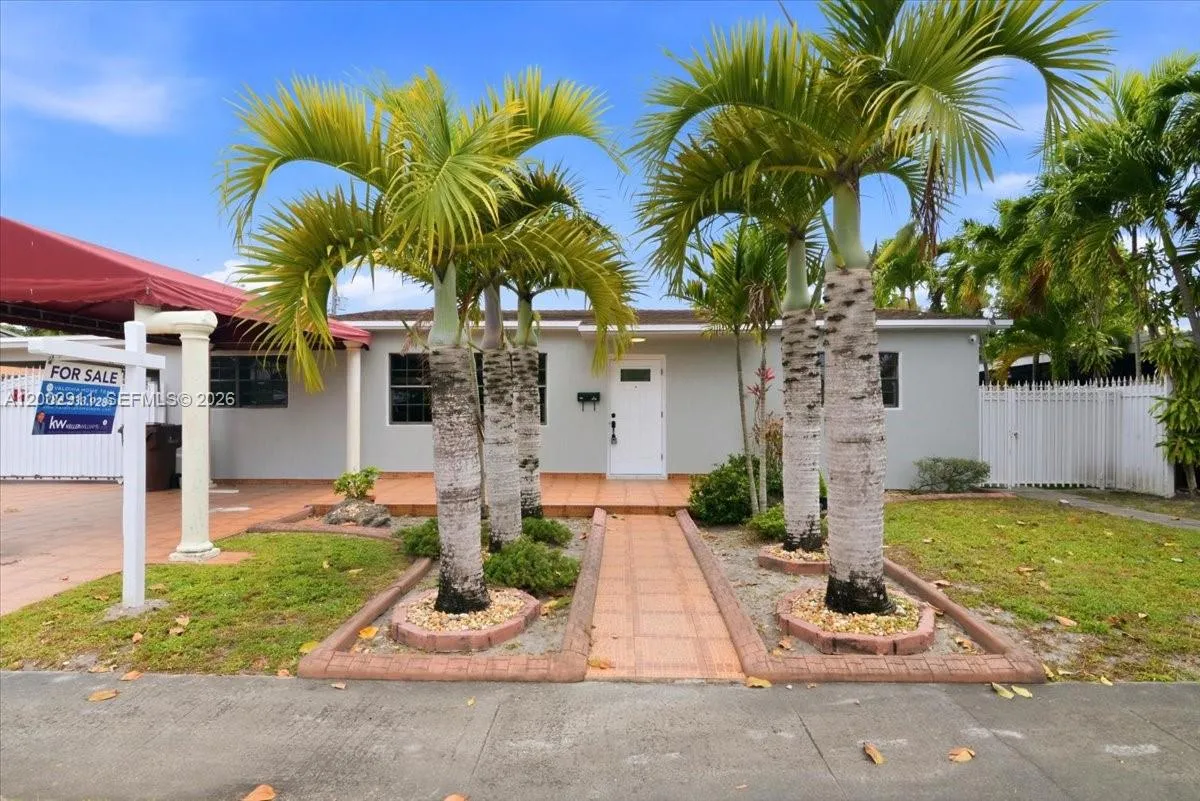 687 W 39th Pl, Hialeah, Florida 33012, Hialeah, Florida 33012, 3 Bedrooms Bedrooms, ,2 BathroomsBathrooms,Residential,For Sale,687 W 39th Pl, Hialeah, Florida 33012,A12002911