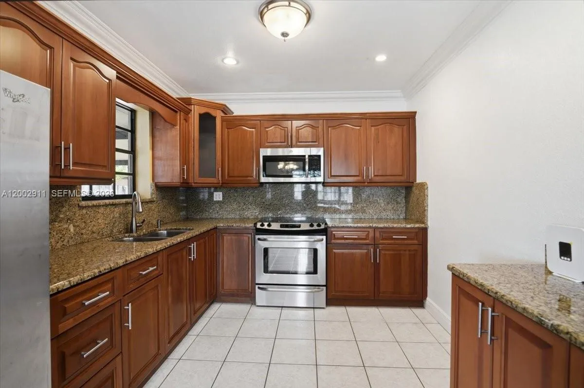 687 W 39th Pl, Hialeah, Florida 33012, Hialeah, Florida 33012, 3 Bedrooms Bedrooms, ,2 BathroomsBathrooms,Residential,For Sale,687 W 39th Pl, Hialeah, Florida 33012,A12002911