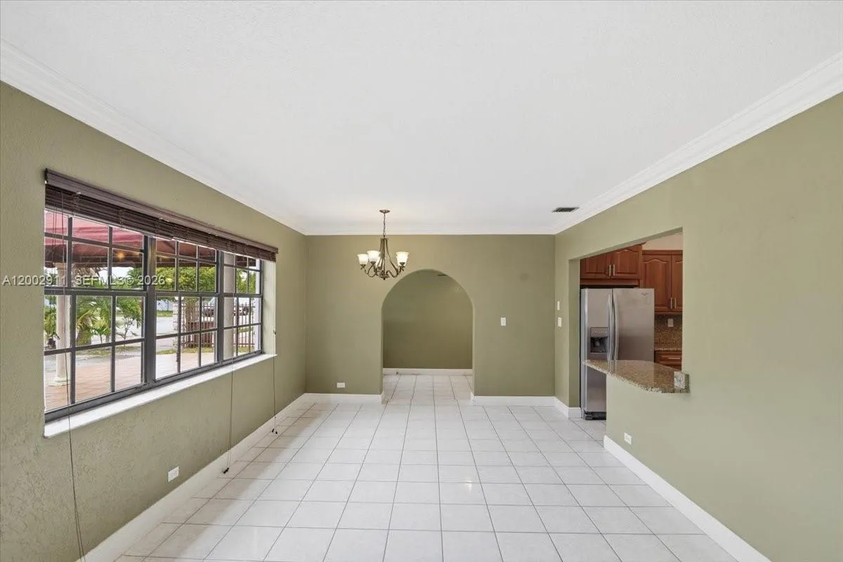 687 W 39th Pl, Hialeah, Florida 33012, Hialeah, Florida 33012, 3 Bedrooms Bedrooms, ,2 BathroomsBathrooms,Residential,For Sale,687 W 39th Pl, Hialeah, Florida 33012,A12002911
