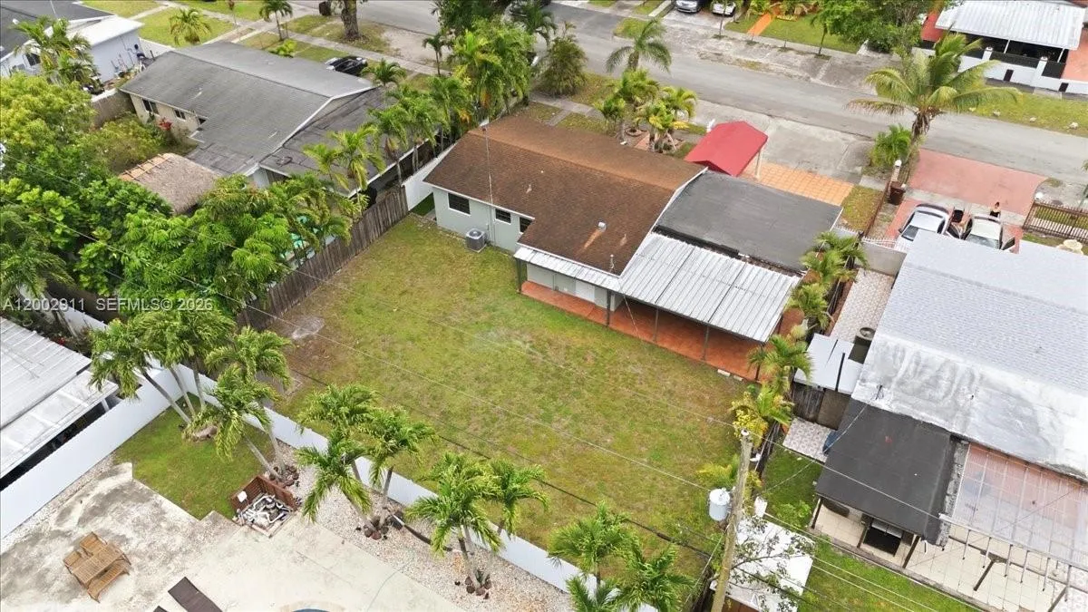 687 W 39th Pl, Hialeah, Florida 33012, Hialeah, Florida 33012, 3 Bedrooms Bedrooms, ,2 BathroomsBathrooms,Residential,For Sale,687 W 39th Pl, Hialeah, Florida 33012,A12002911