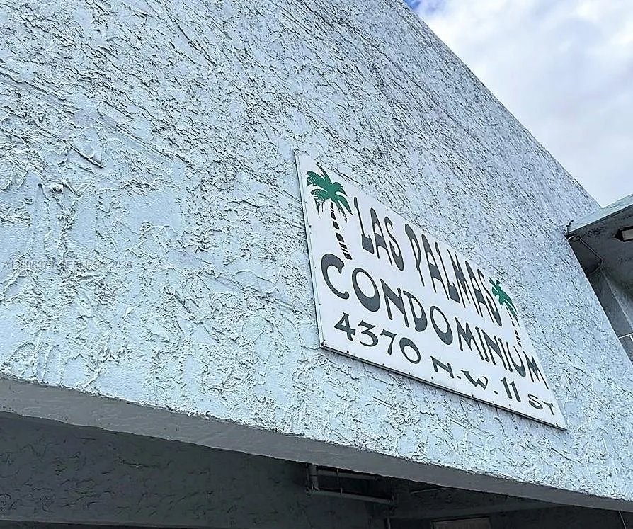 4370 Nw 11th St 206, Miami, Florida 33126, Miami, Florida 33126, 1 Bedroom Bedrooms, ,1 BathroomBathrooms,Residential,For Sale,4370 Nw 11th St 206, Miami, Florida 33126,A12008379