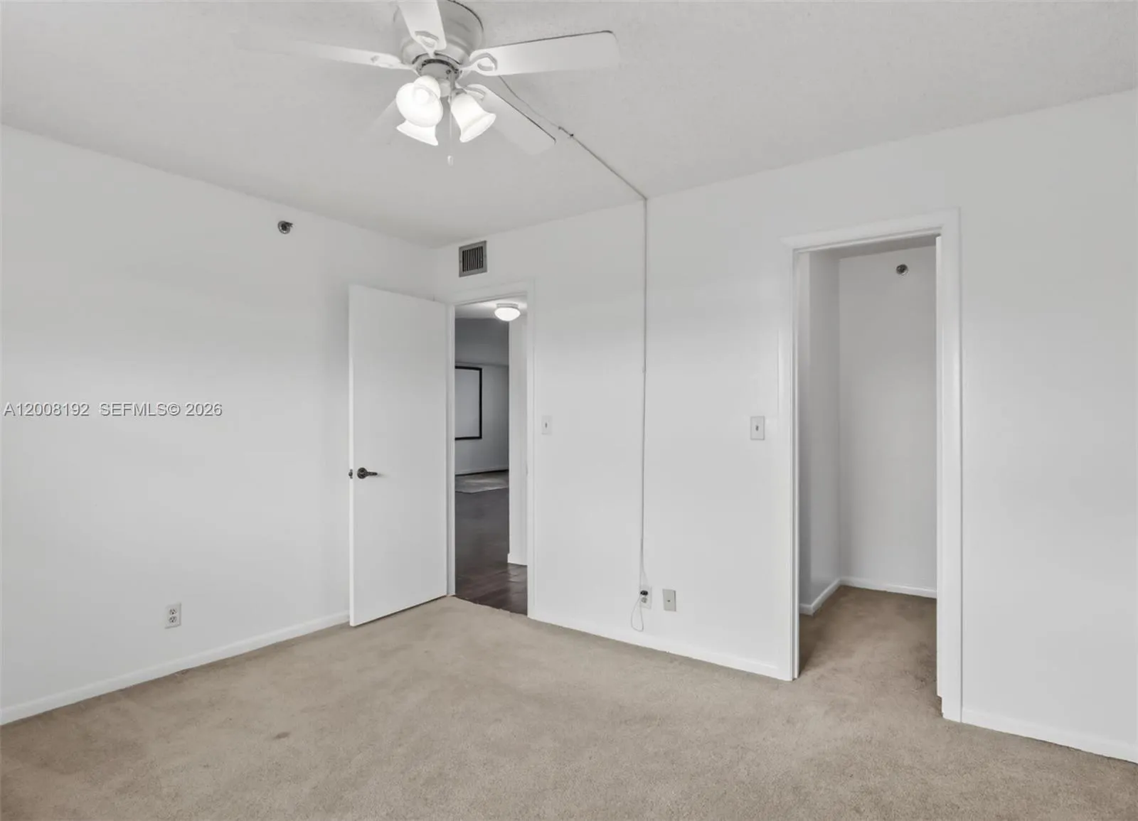 3300 W Rolling Hills Cir 606, Davie, Florida 33328, Davie, Florida 33328, 2 Bedrooms Bedrooms, ,2 BathroomsBathrooms,Residential,For Sale,3300 W Rolling Hills Cir 606, Davie, Florida 33328,A12008192