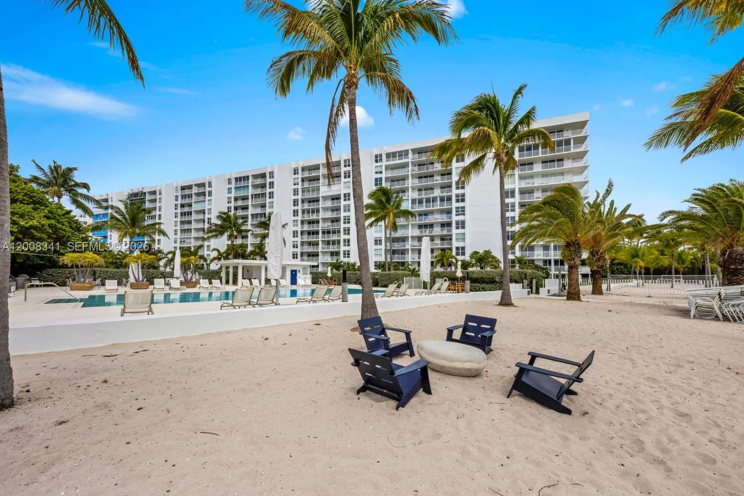 607 Ocean Dr 11k, Key Biscayne, Florida 33149, Key Biscayne, Florida 33149, 2 Bedrooms Bedrooms, ,2 BathroomsBathrooms,Residential Lease,For Rent,607 Ocean Dr 11k, Key Biscayne, Florida 33149,A12008341