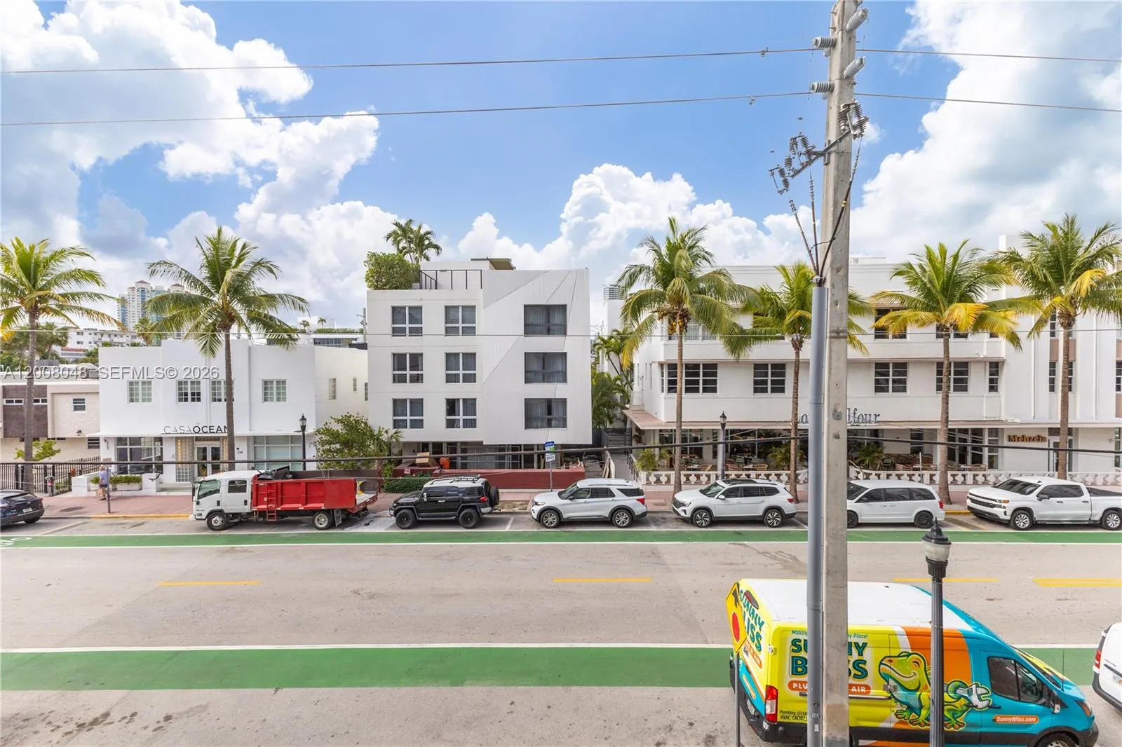 345 Ocean Dr 304, Miami Beach, Florida 33139, Miami Beach, Florida 33139, 1 Bedroom Bedrooms, ,1 BathroomBathrooms,Residential,For Sale,345 Ocean Dr 304, Miami Beach, Florida 33139,A12008048