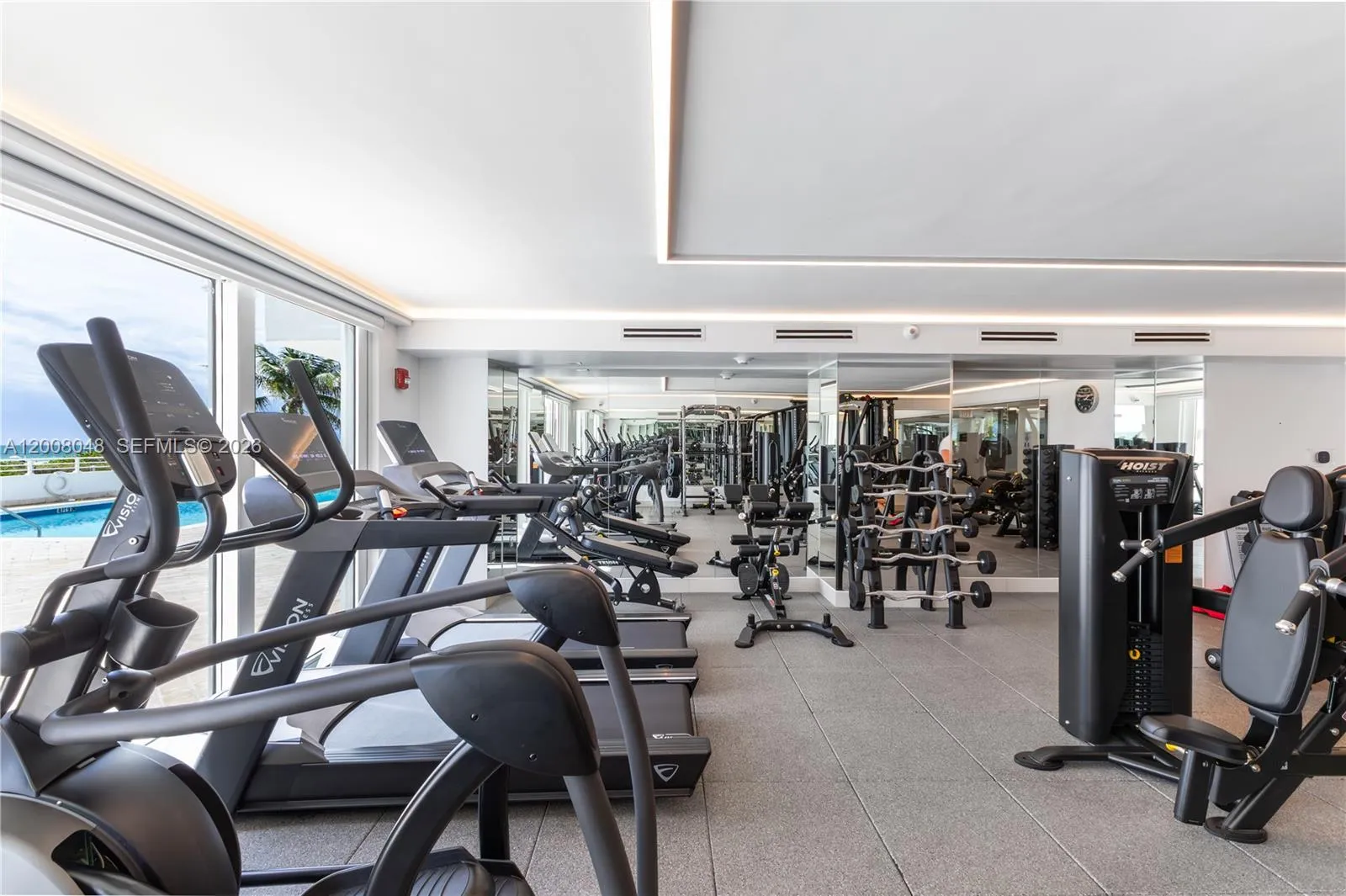 345 Ocean Dr 304, Miami Beach, Florida 33139, Miami Beach, Florida 33139, 1 Bedroom Bedrooms, ,1 BathroomBathrooms,Residential,For Sale,345 Ocean Dr 304, Miami Beach, Florida 33139,A12008048