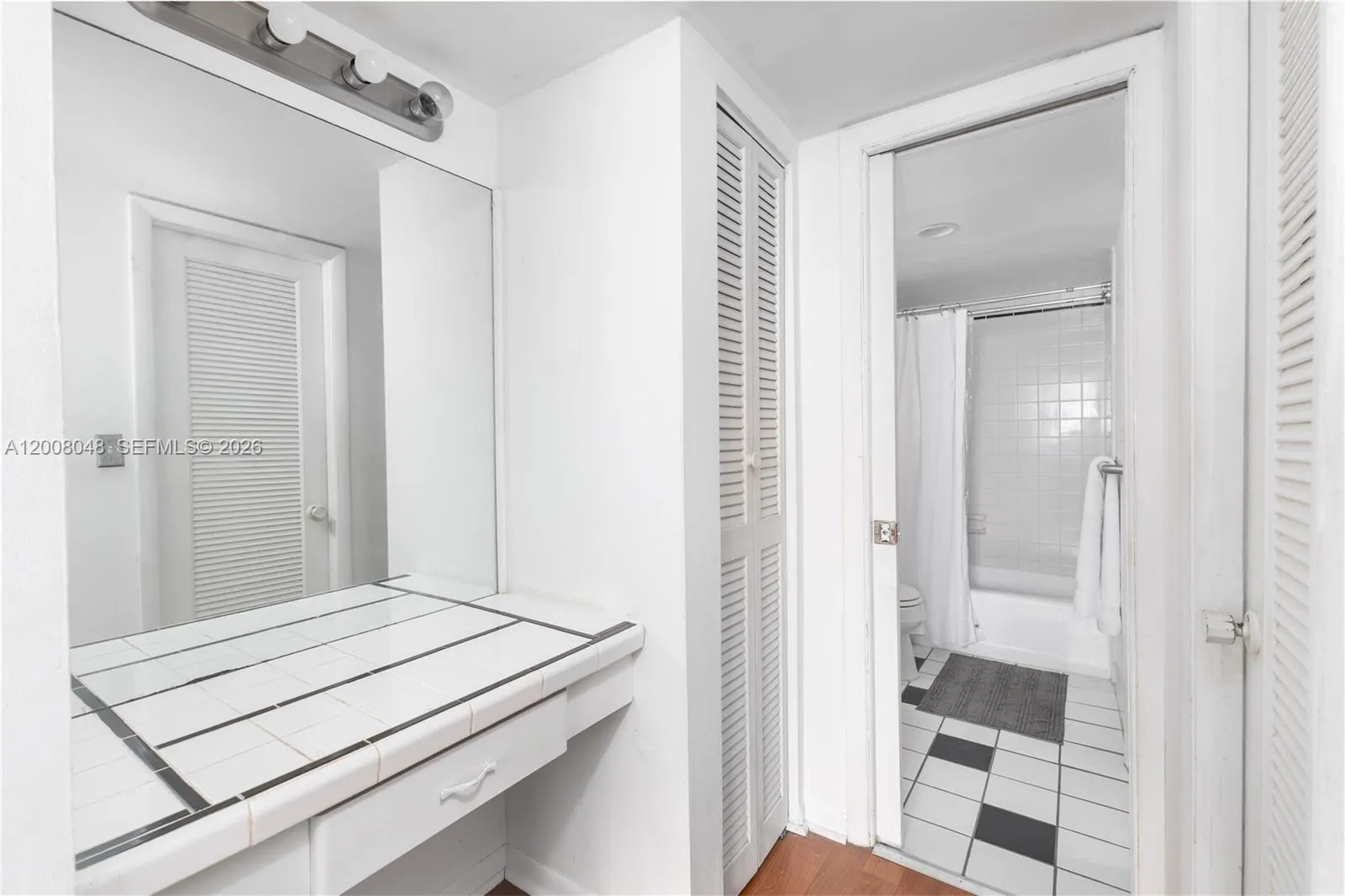 345 Ocean Dr 304, Miami Beach, Florida 33139, Miami Beach, Florida 33139, 1 Bedroom Bedrooms, ,1 BathroomBathrooms,Residential,For Sale,345 Ocean Dr 304, Miami Beach, Florida 33139,A12008048
