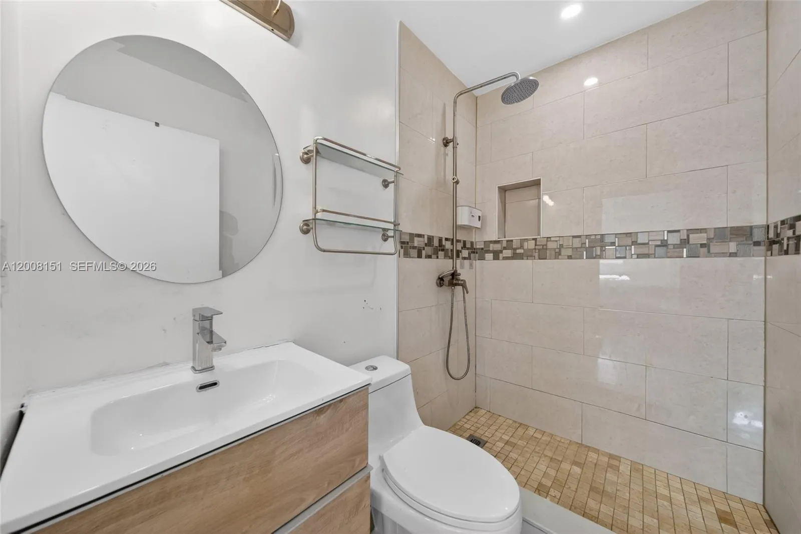 1155 Ne 184th St, Miami, Florida 33179, Miami, Florida 33179, 4 Bedrooms Bedrooms, ,2 BathroomsBathrooms,Residential,For Sale,1155 Ne 184th St, Miami, Florida 33179,A12008151