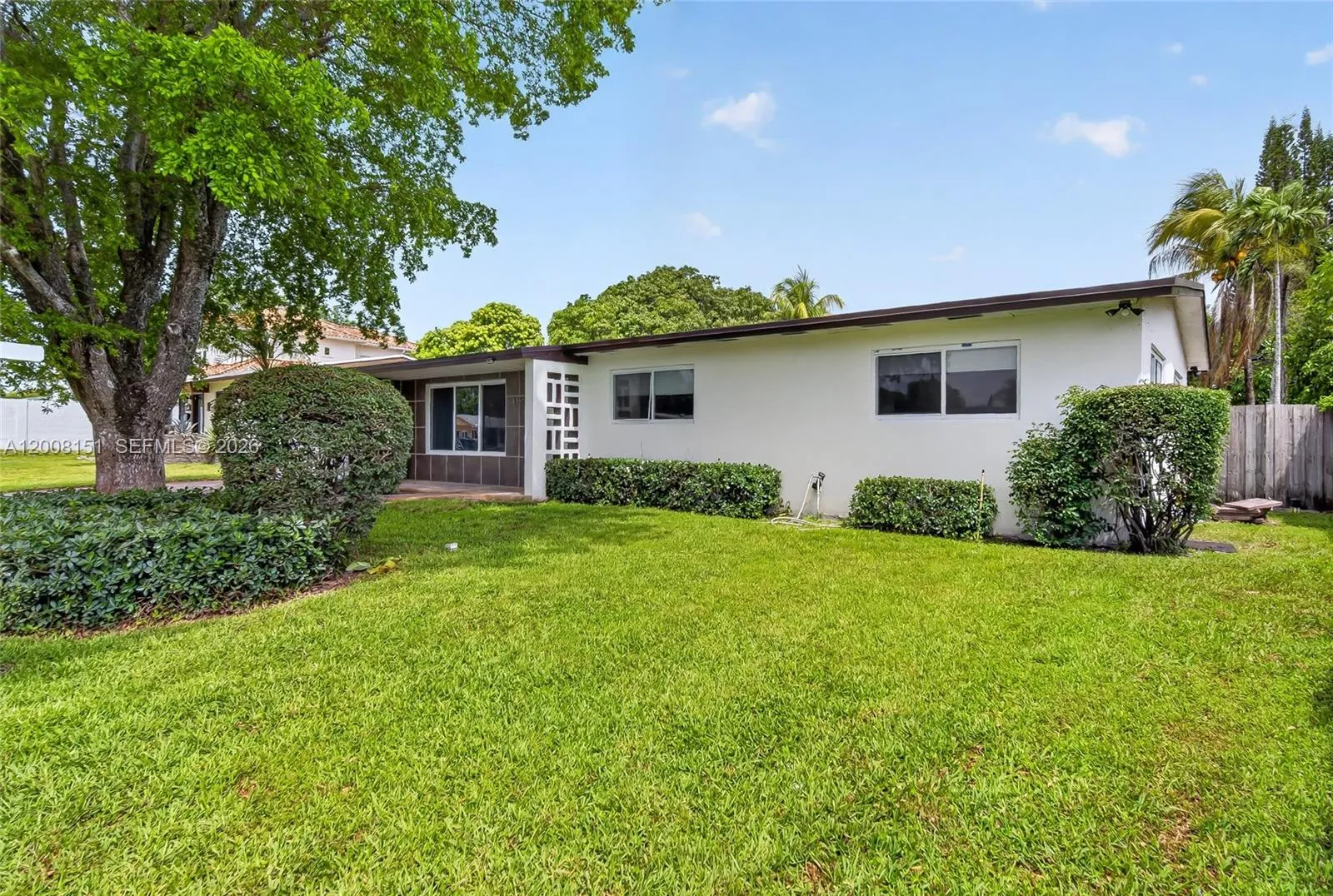 1155 Ne 184th St, Miami, Florida 33179, Miami, Florida 33179, 4 Bedrooms Bedrooms, ,2 BathroomsBathrooms,Residential,For Sale,1155 Ne 184th St, Miami, Florida 33179,A12008151