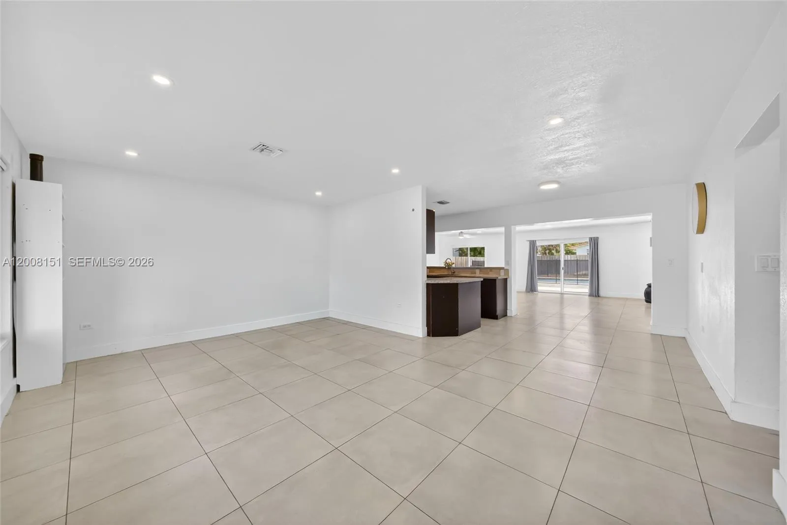1155 Ne 184th St, Miami, Florida 33179, Miami, Florida 33179, 4 Bedrooms Bedrooms, ,2 BathroomsBathrooms,Residential,For Sale,1155 Ne 184th St, Miami, Florida 33179,A12008151