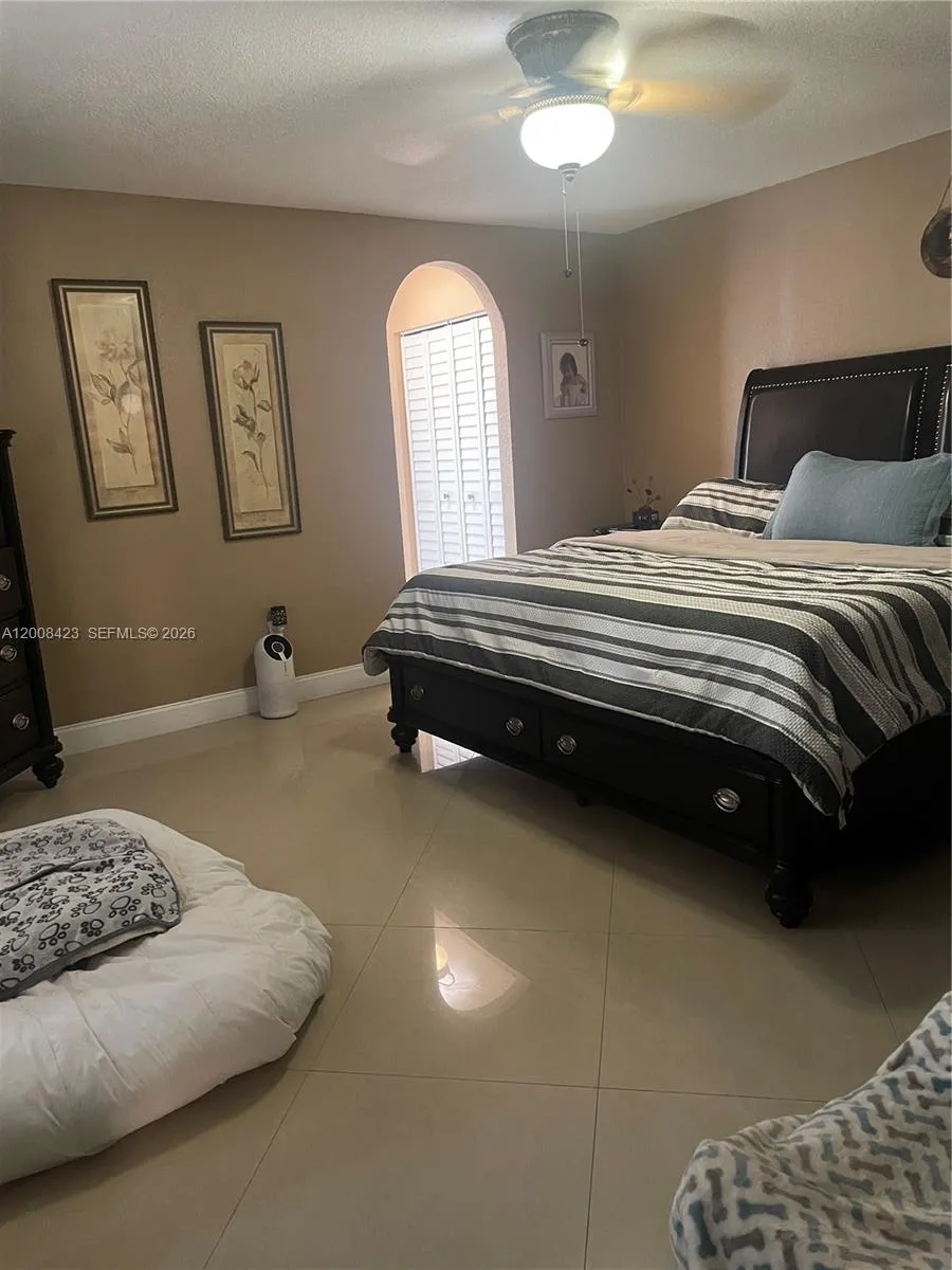 15146 Sw 92nd Ter, Miami, Florida 33196, Miami, Florida 33196, 4 Bedrooms Bedrooms, ,2 BathroomsBathrooms,Residential,For Sale,15146 Sw 92nd Ter, Miami, Florida 33196,A12008423