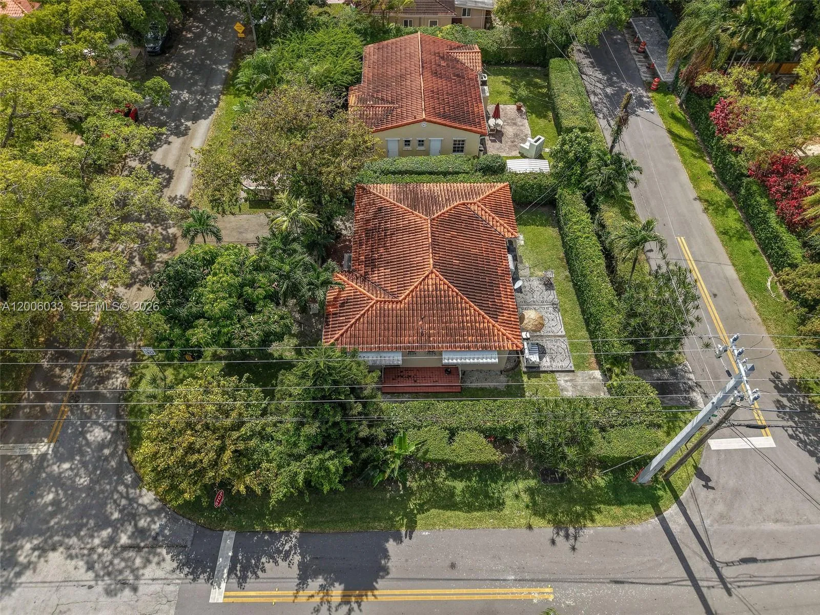 4401 Sw 16th St, Miami, Florida 33134, Miami, Florida 33134, 3 Bedrooms Bedrooms, ,3 BathroomsBathrooms,Residential,For Sale,4401 Sw 16th St, Miami, Florida 33134,A12006033