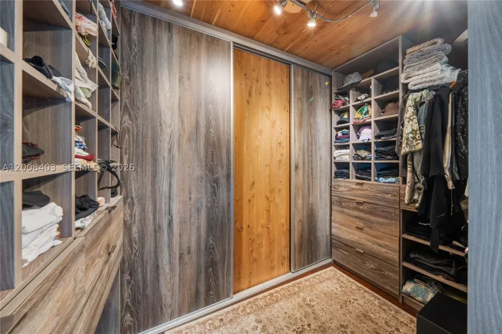 Closet