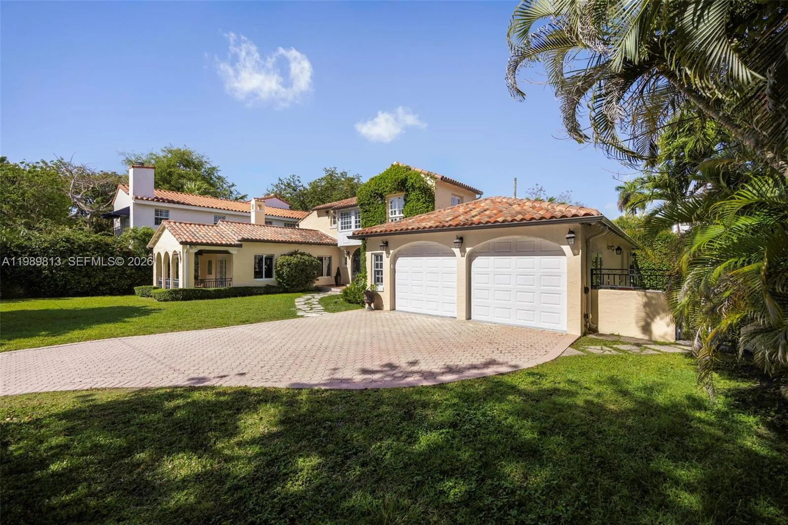 4206 Alhambra Cir, Coral Gables, Florida 33146, Coral Gables, Florida 33146, 4 Bedrooms Bedrooms, ,4 BathroomsBathrooms,Residential,For Sale,4206 Alhambra Cir, Coral Gables, Florida 33146,A11989813