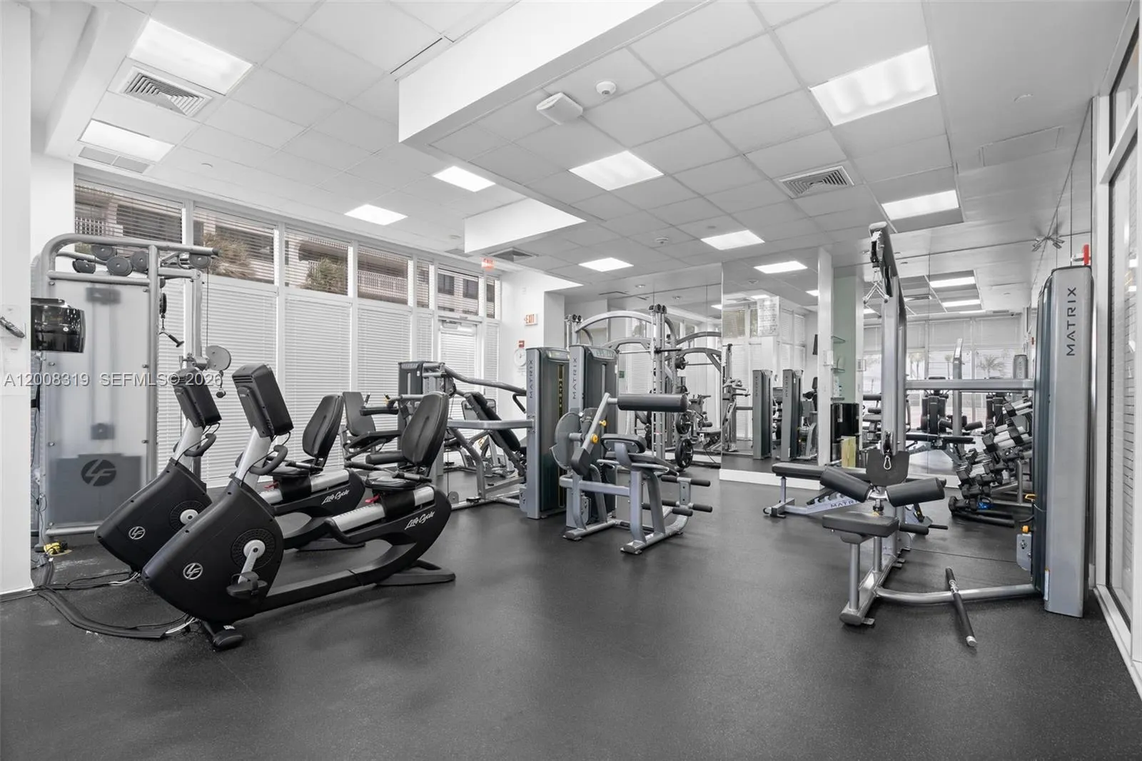 10225 Collins Ave 2004, Bal Harbour, Florida 33154, Bal Harbour, Florida 33154, 4 Bedrooms Bedrooms, ,4 BathroomsBathrooms,Residential,For Sale,10225 Collins Ave 2004, Bal Harbour, Florida 33154,A12008319