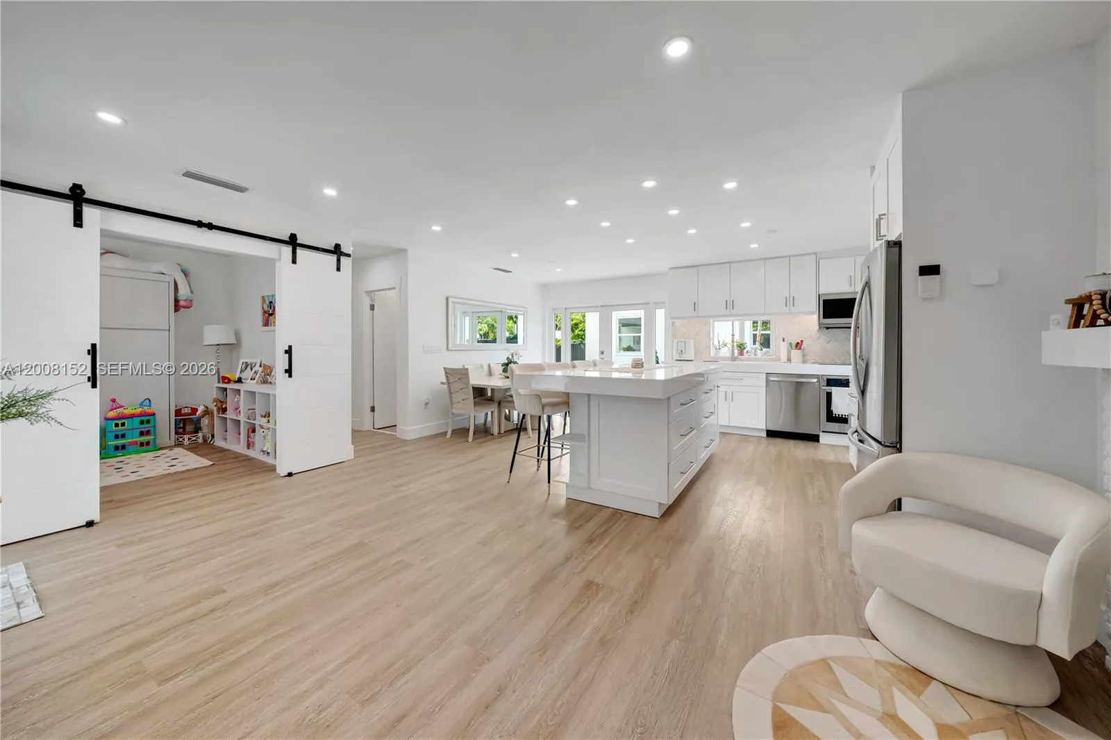 8640 Sw 125th St, Miami, Florida 33156, Miami, Florida 33156, 3 Bedrooms Bedrooms, ,2 BathroomsBathrooms,Residential,For Sale,8640 Sw 125th St, Miami, Florida 33156,A12008152