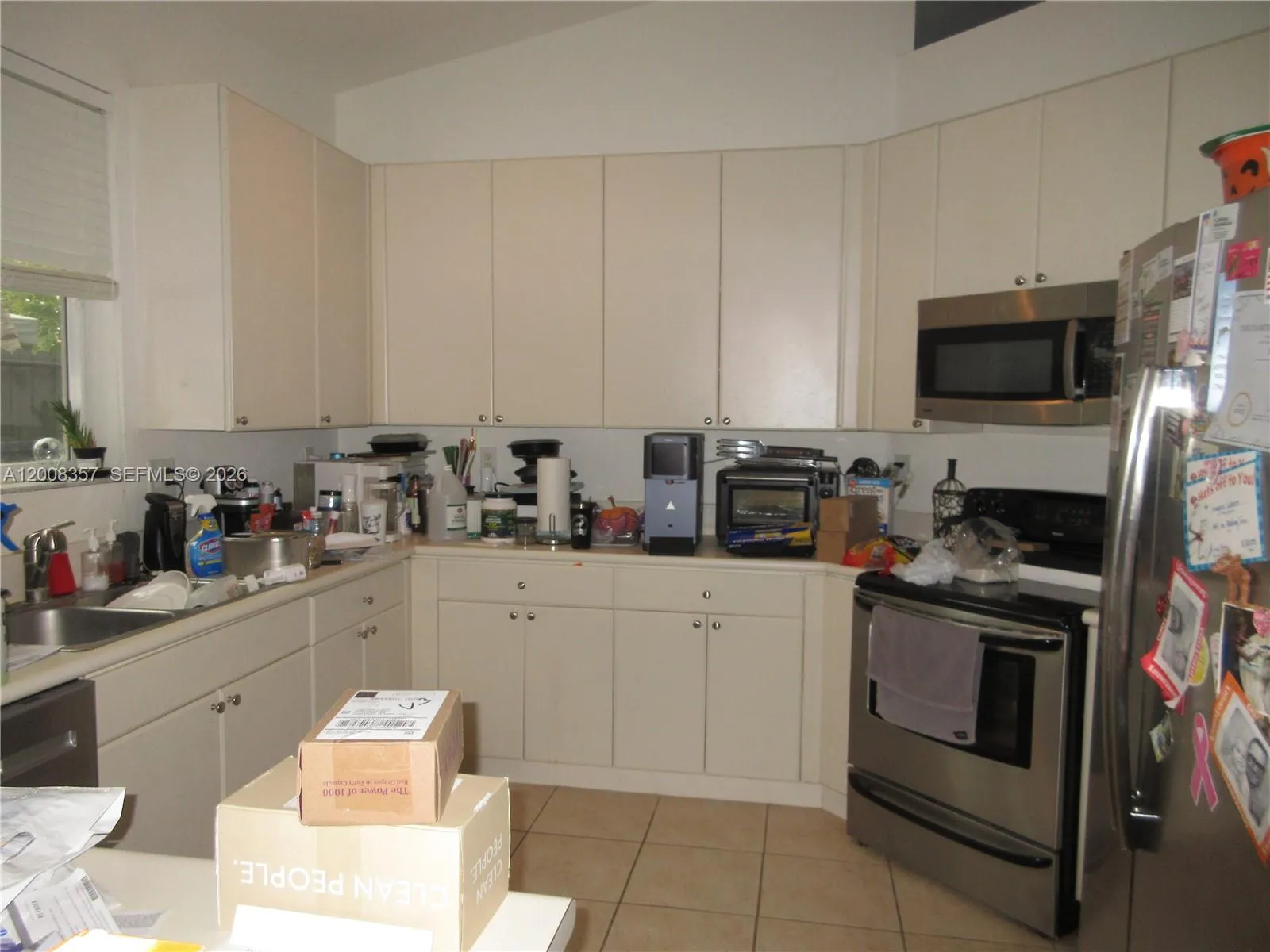 161 Se 22nd Ter, Homestead, Florida 33033, Homestead, Florida 33033, 3 Bedrooms Bedrooms, ,2 BathroomsBathrooms,Residential,For Sale,161 Se 22nd Ter, Homestead, Florida 33033,A12008357