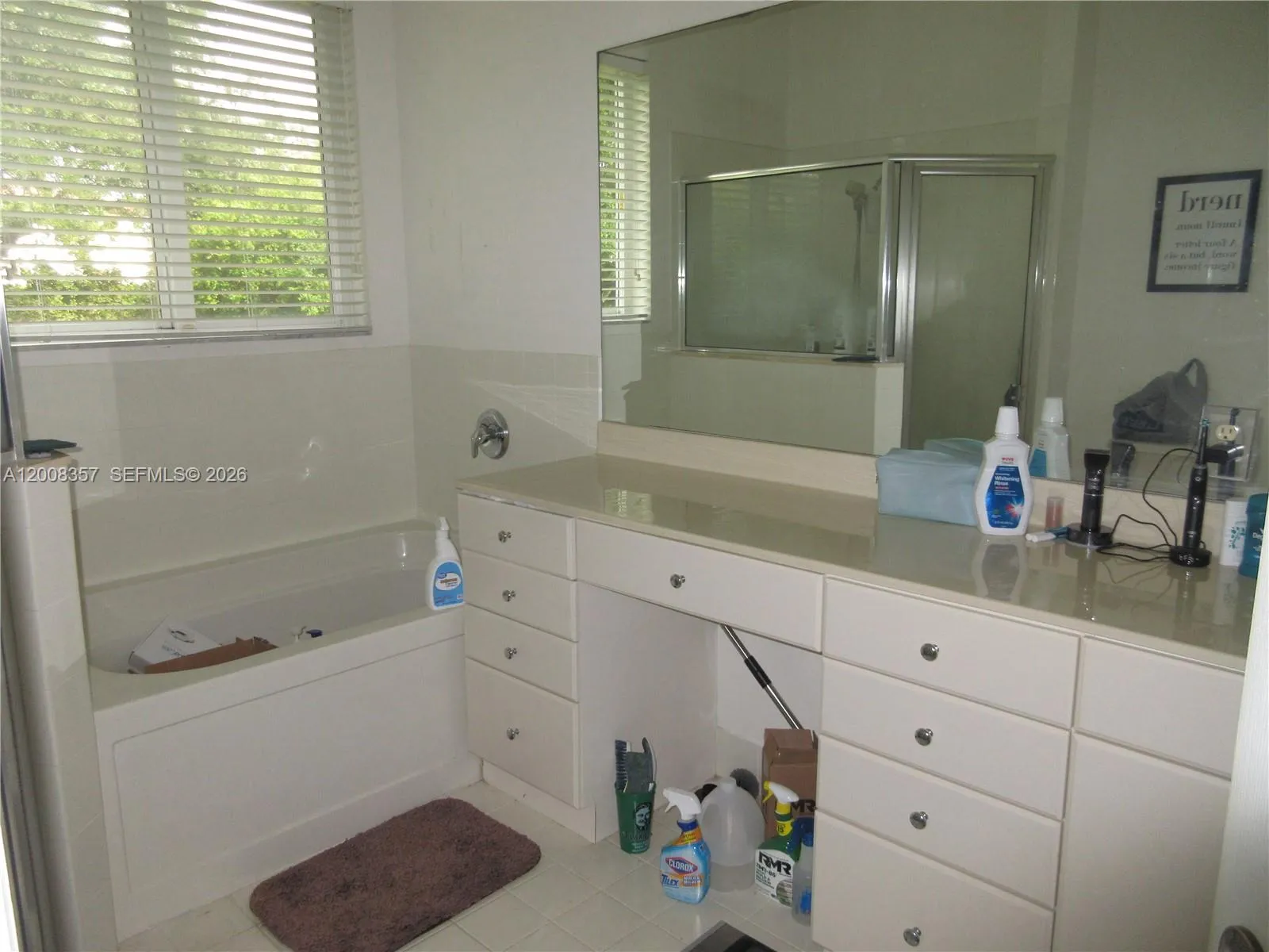 161 Se 22nd Ter, Homestead, Florida 33033, Homestead, Florida 33033, 3 Bedrooms Bedrooms, ,2 BathroomsBathrooms,Residential,For Sale,161 Se 22nd Ter, Homestead, Florida 33033,A12008357
