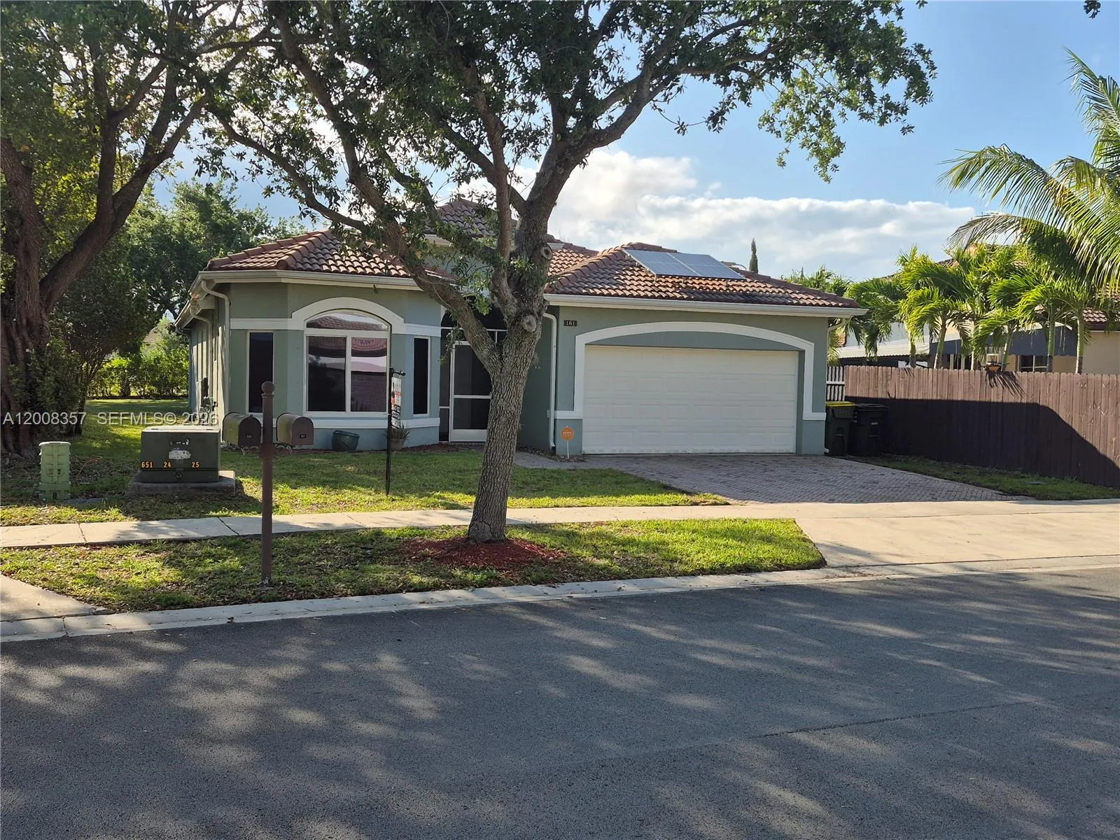 161 Se 22nd Ter, Homestead, Florida 33033, Homestead, Florida 33033, 3 Bedrooms Bedrooms, ,2 BathroomsBathrooms,Residential,For Sale,161 Se 22nd Ter, Homestead, Florida 33033,A12008357