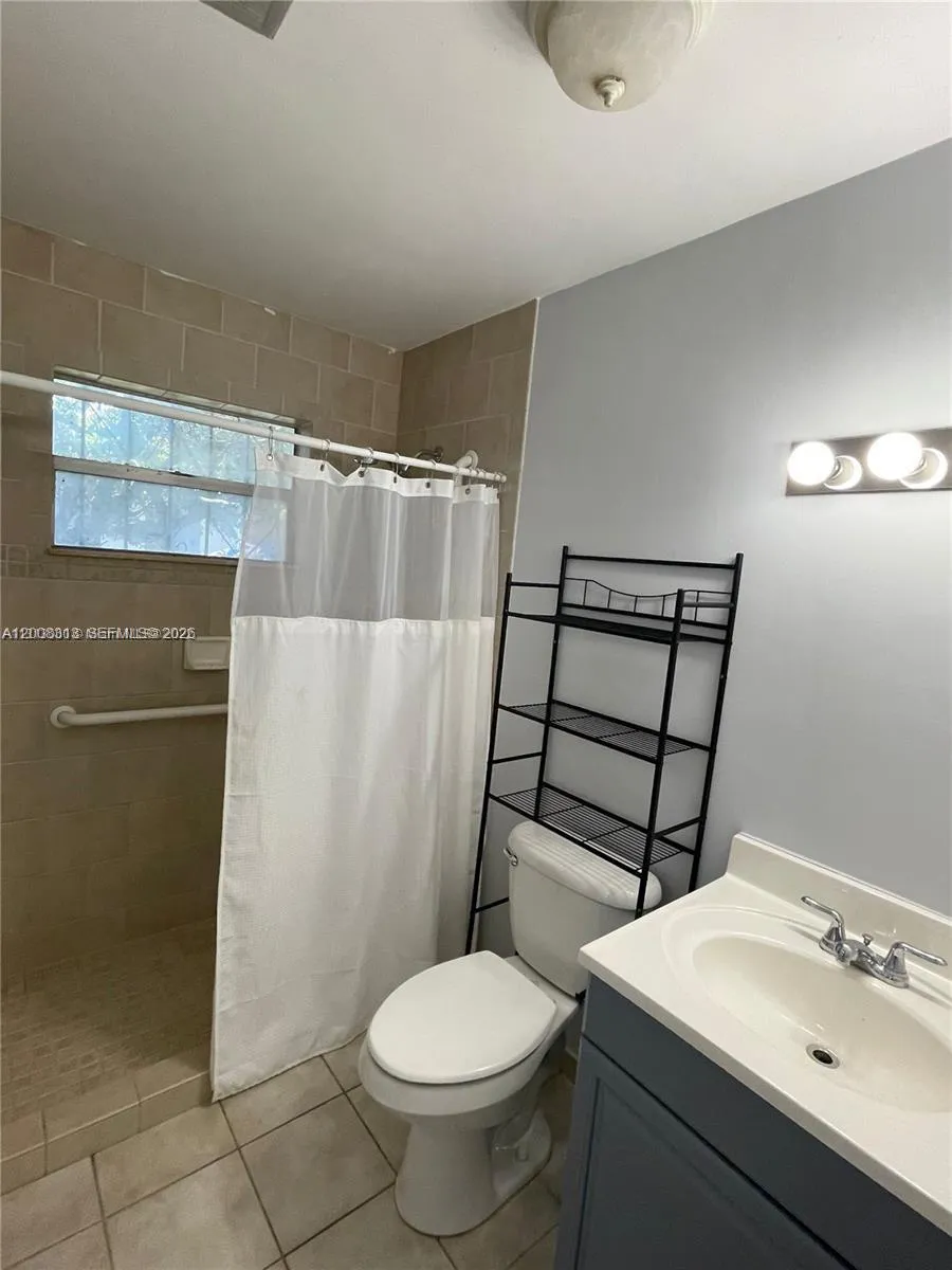 1074 Nw 27th St, Miami, Florida 33127, Miami, Florida 33127, ,Residential Income,For Sale,1074 Nw 27th St, Miami, Florida 33127,A12008313