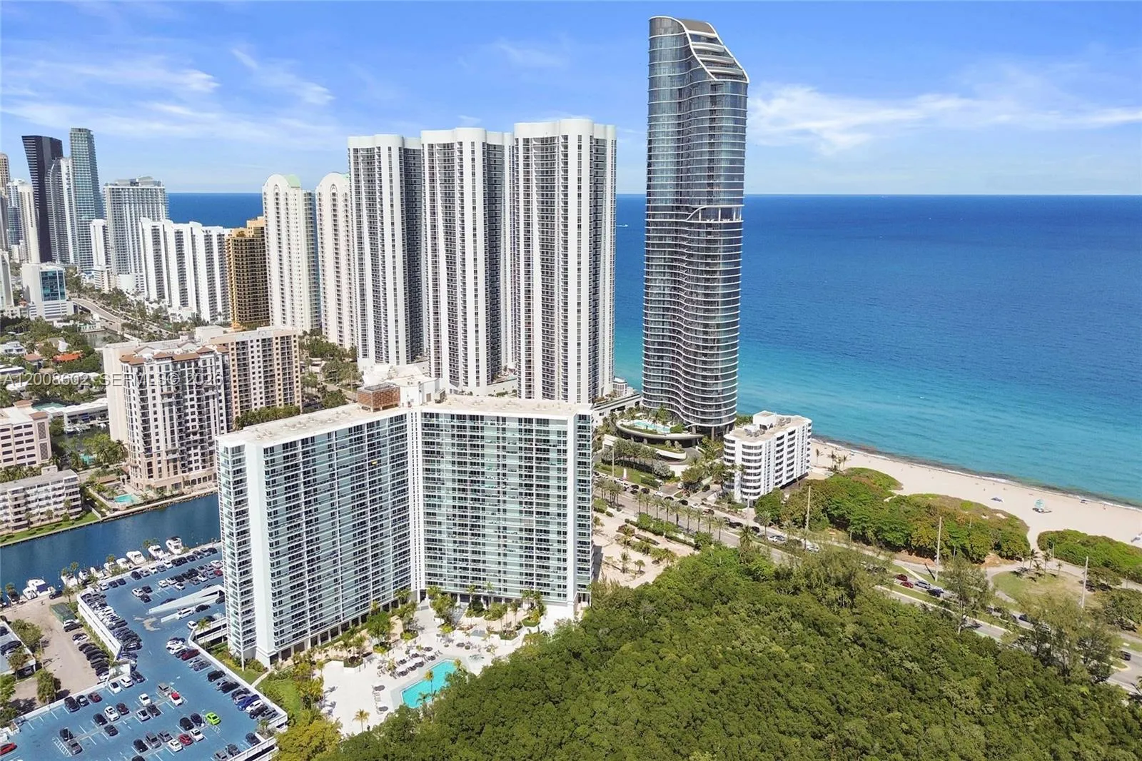 100 Bayview Dr 603, Sunny Isles Beach, Florida 331, Sunny Isles Beach, Florida 33160, 2 Bedrooms Bedrooms, ,2 BathroomsBathrooms,Residential,For Sale,100 Bayview Dr 603, Sunny Isles Beach, Florida 331,A12008602