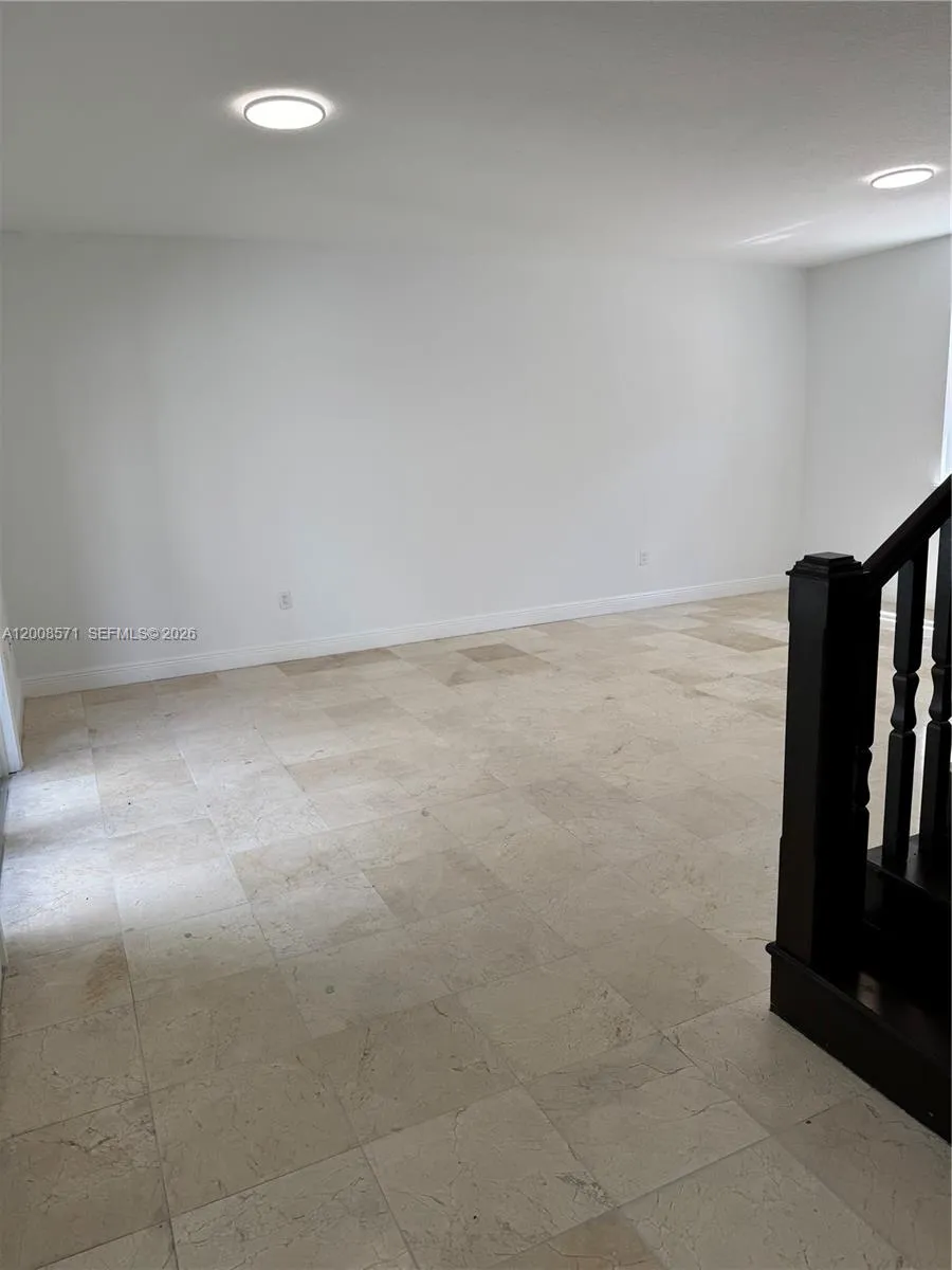 Miami, Florida 33133, 2 Bedrooms Bedrooms, ,2 BathroomsBathrooms,Residential Lease,For Rent,A12008571