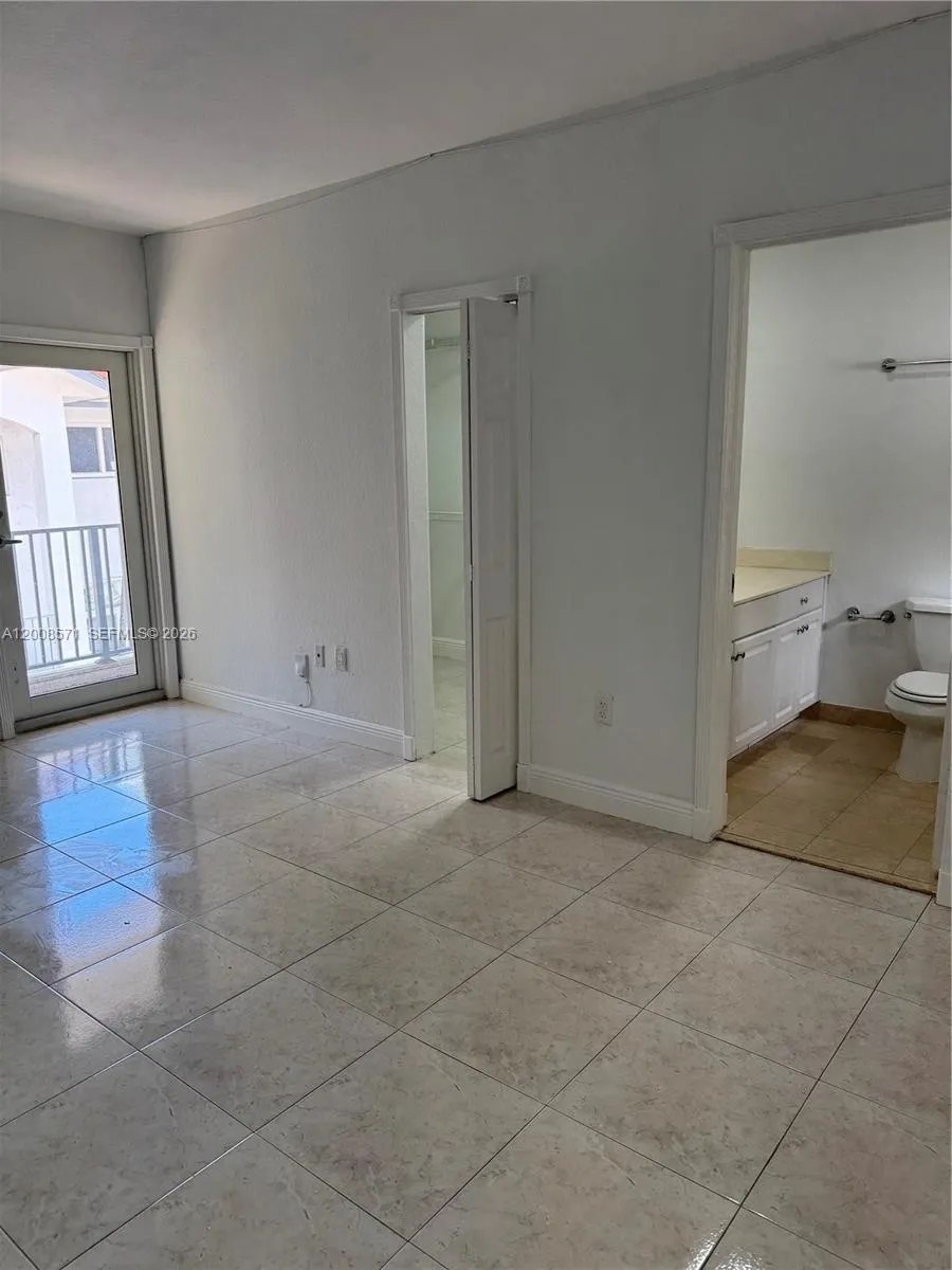 Miami, Florida 33133, 2 Bedrooms Bedrooms, ,2 BathroomsBathrooms,Residential Lease,For Rent,A12008571