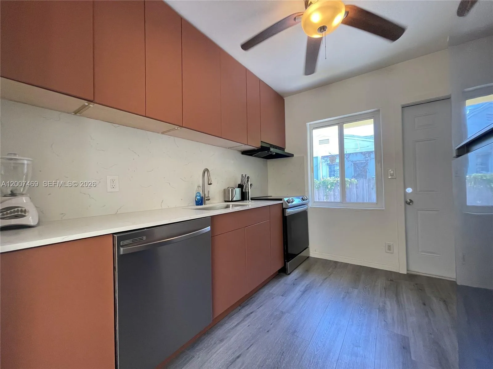 Fort Lauderdale, Florida 33301, 1 Bedroom Bedrooms, ,1 BathroomBathrooms,Residential Lease,For Rent,A12007469