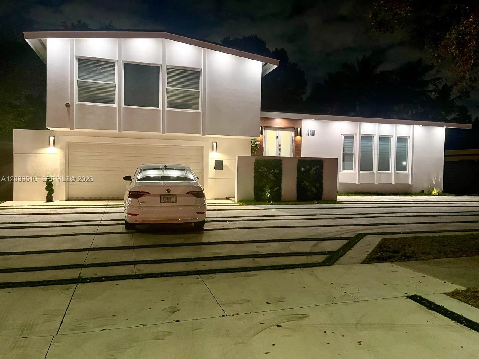 19960 Highland Lakes Blvd, Miami, Florida 33179, Miami, Florida 33179, 5 Bedrooms Bedrooms, ,3 BathroomsBathrooms,Residential,For Sale,19960 Highland Lakes Blvd, Miami, Florida 33179,A12008510