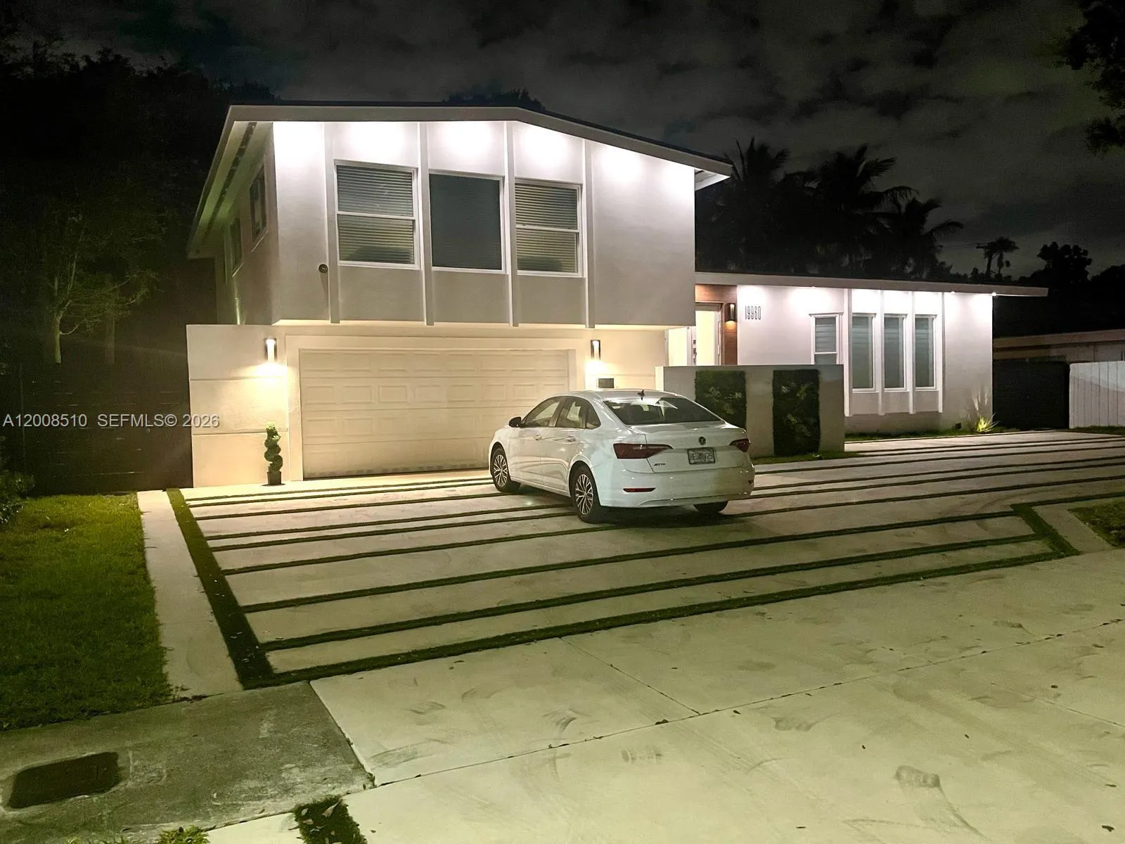 19960 Highland Lakes Blvd, Miami, Florida 33179, Miami, Florida 33179, 5 Bedrooms Bedrooms, ,3 BathroomsBathrooms,Residential,For Sale,19960 Highland Lakes Blvd, Miami, Florida 33179,A12008510