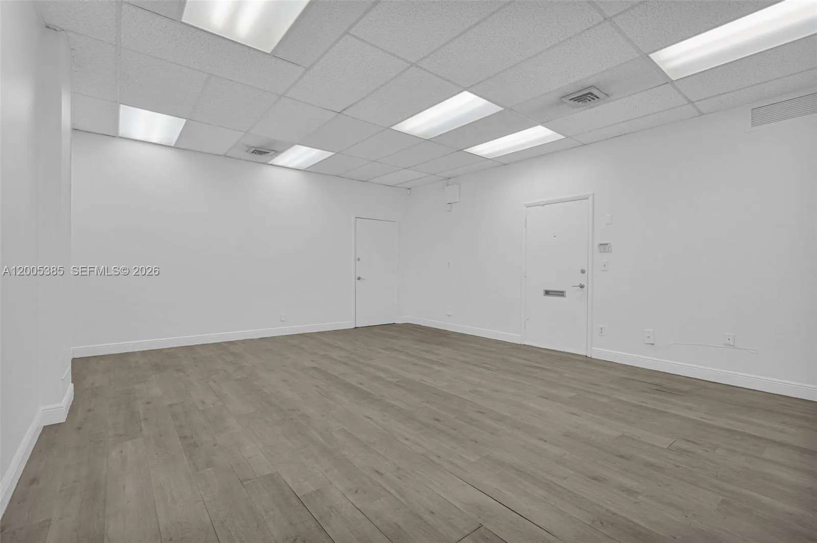 2640 Hollywood Blvd 117, Hollywood, Florida 33020, Hollywood, Florida 33020, ,Commercial Lease,For Rent,2640 Hollywood Blvd 117, Hollywood, Florida 33020,A12005385