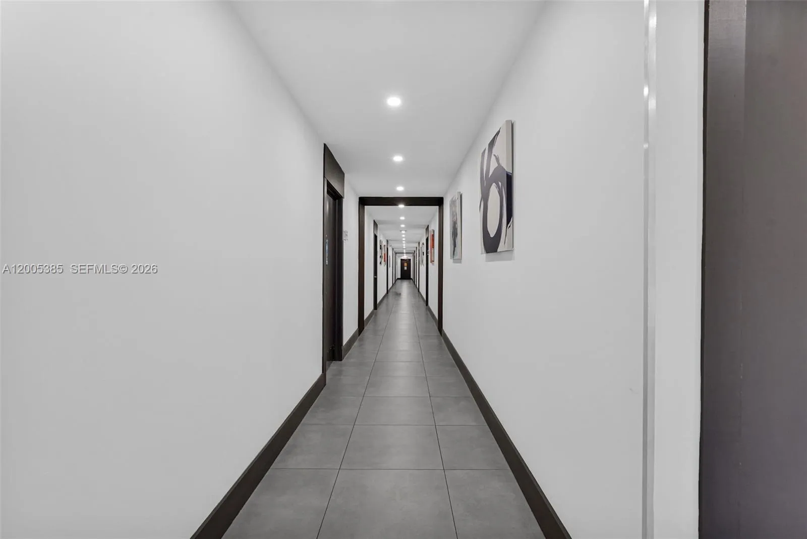 2640 Hollywood Blvd 117, Hollywood, Florida 33020, Hollywood, Florida 33020, ,Commercial Lease,For Rent,2640 Hollywood Blvd 117, Hollywood, Florida 33020,A12005385