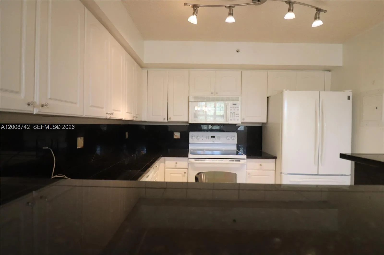 4836 N State Road 7 5207, Coconut Creek, Florida 3, Coconut Creek, Florida 33073, 1 Bedroom Bedrooms, ,1 BathroomBathrooms,Residential Lease,For Rent,4836 N State Road 7 5207, Coconut Creek, Florida 3,A12008742
