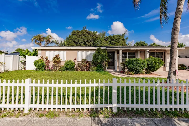 02-Property Photo 002