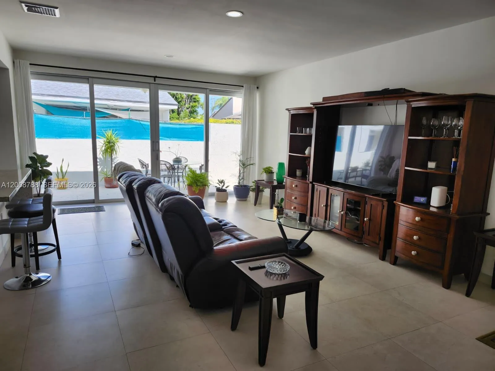 9195 Fontainebleau Blvd 6, Miami, Florida 33172, Miami, Florida 33172, 3 Bedrooms Bedrooms, ,2 BathroomsBathrooms,Residential,For Sale,9195 Fontainebleau Blvd 6, Miami, Florida 33172,A12008788