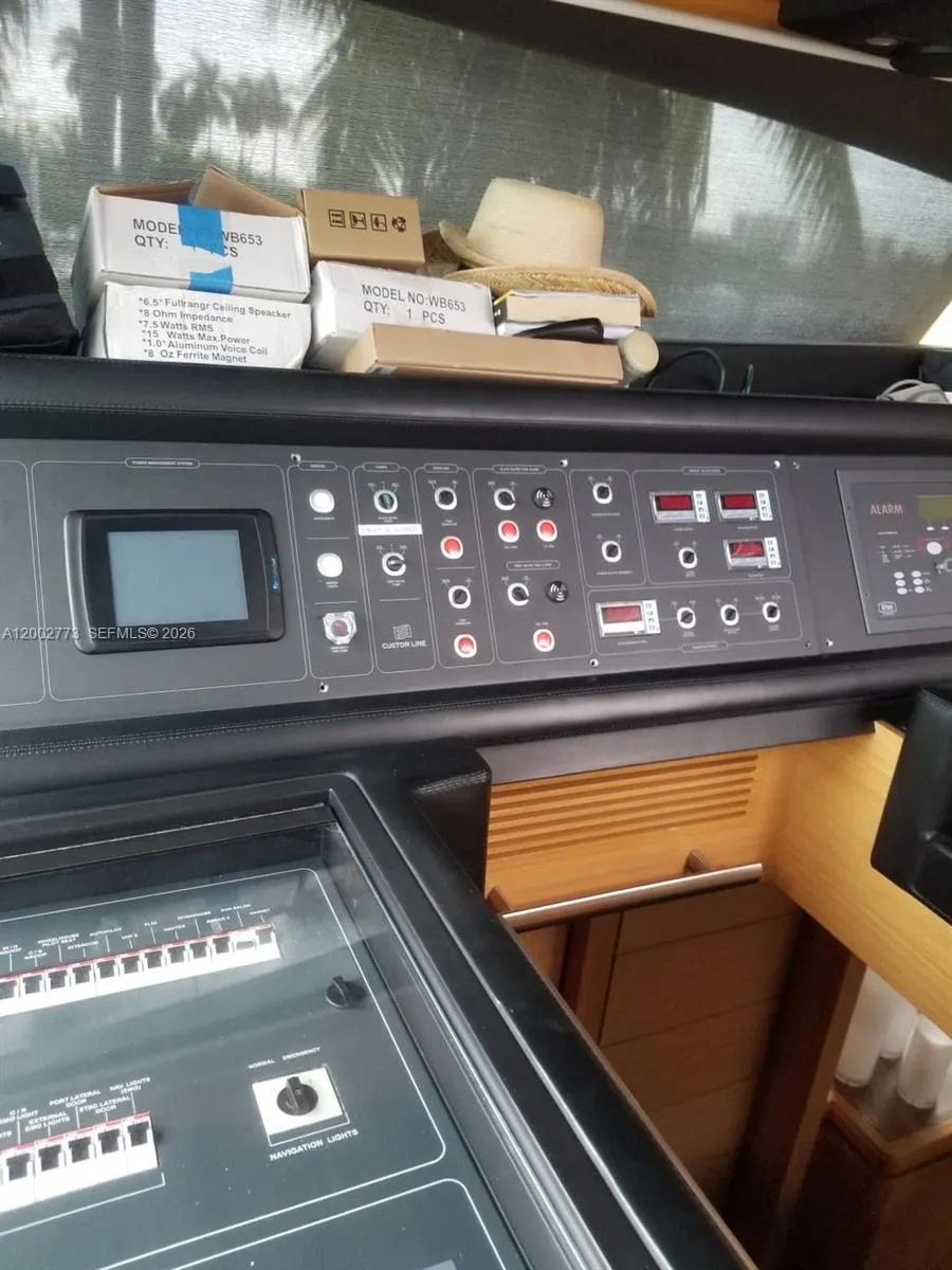 1010, Miami, Florida 33172, Miami, Florida 33172, ,Business Opportunity,For Sale,1010, Miami, Florida 33172,A12002773