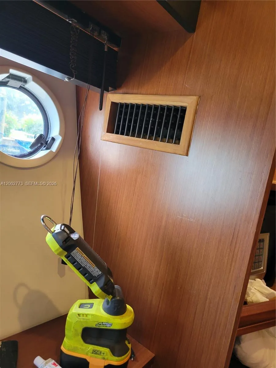 1010, Miami, Florida 33172, Miami, Florida 33172, ,Business Opportunity,For Sale,1010, Miami, Florida 33172,A12002773