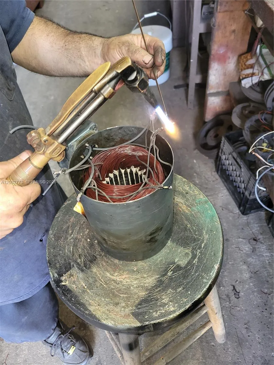 1010, Miami, Florida 33172, Miami, Florida 33172, ,Business Opportunity,For Sale,1010, Miami, Florida 33172,A12002773