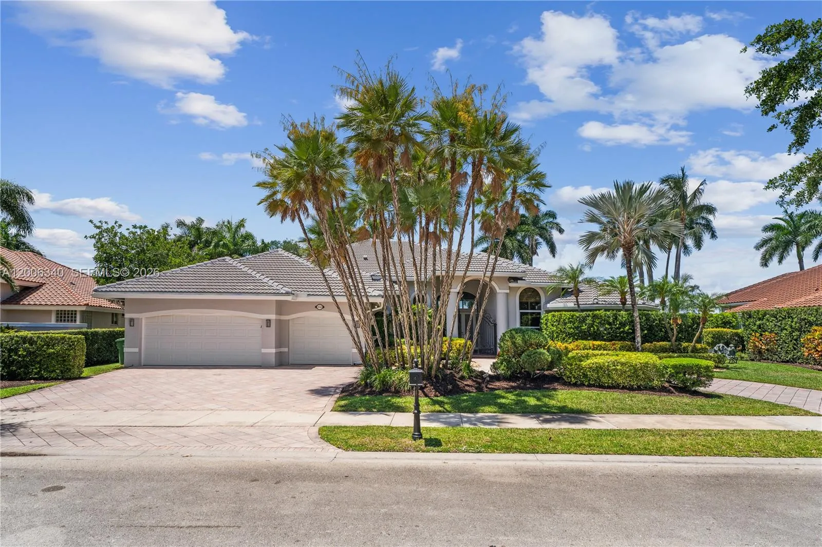2942 Medinah, Weston, Florida 33332, Weston, Florida 33332, 6 Bedrooms Bedrooms, ,5 BathroomsBathrooms,Residential,For Sale,2942 Medinah, Weston, Florida 33332,A12006340