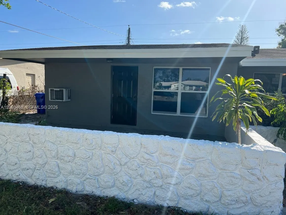 3070 Nw 12th Ct, Fort Lauderdale, Florida 33311, Fort Lauderdale, Florida 33311, ,Residential Income,For Sale,3070 Nw 12th Ct, Fort Lauderdale, Florida 33311,A12008469