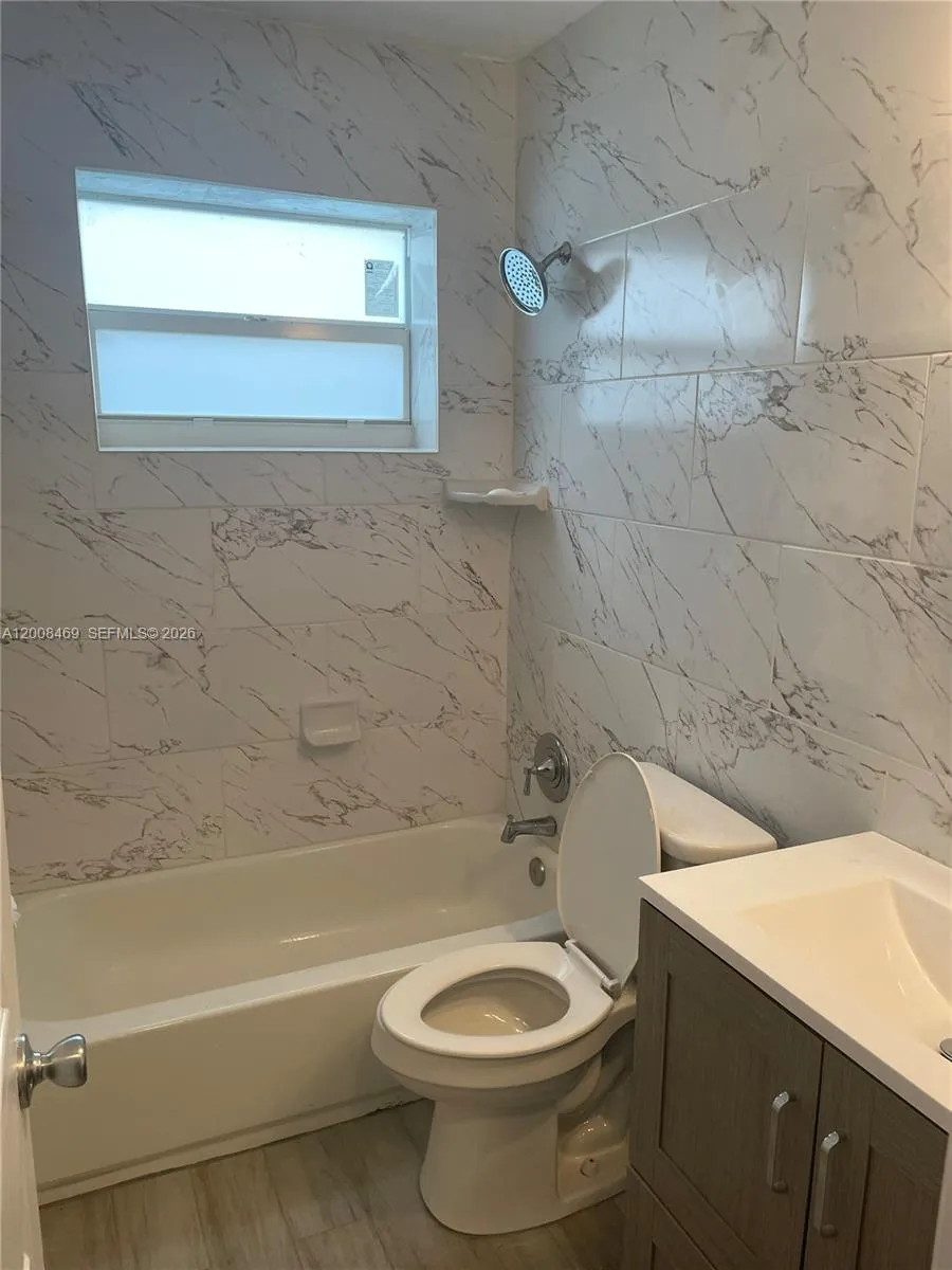 3070 Nw 12th Ct, Fort Lauderdale, Florida 33311, Fort Lauderdale, Florida 33311, ,Residential Income,For Sale,3070 Nw 12th Ct, Fort Lauderdale, Florida 33311,A12008469