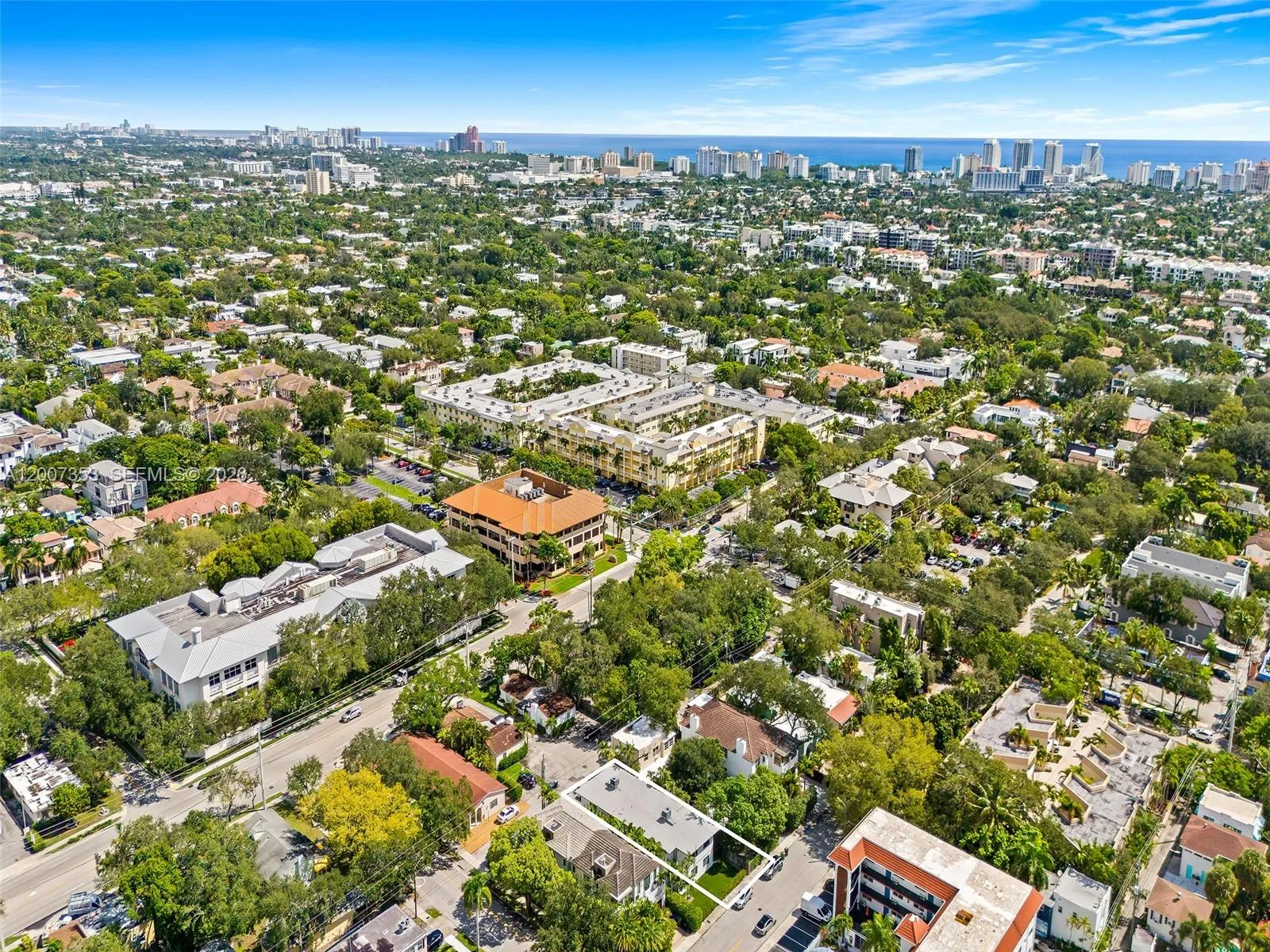 1305 Se 1st St, Fort Lauderdale, Florida 33301, Fort Lauderdale, Florida 33301, ,Residential Income,For Sale,1305 Se 1st St, Fort Lauderdale, Florida 33301,A12007353