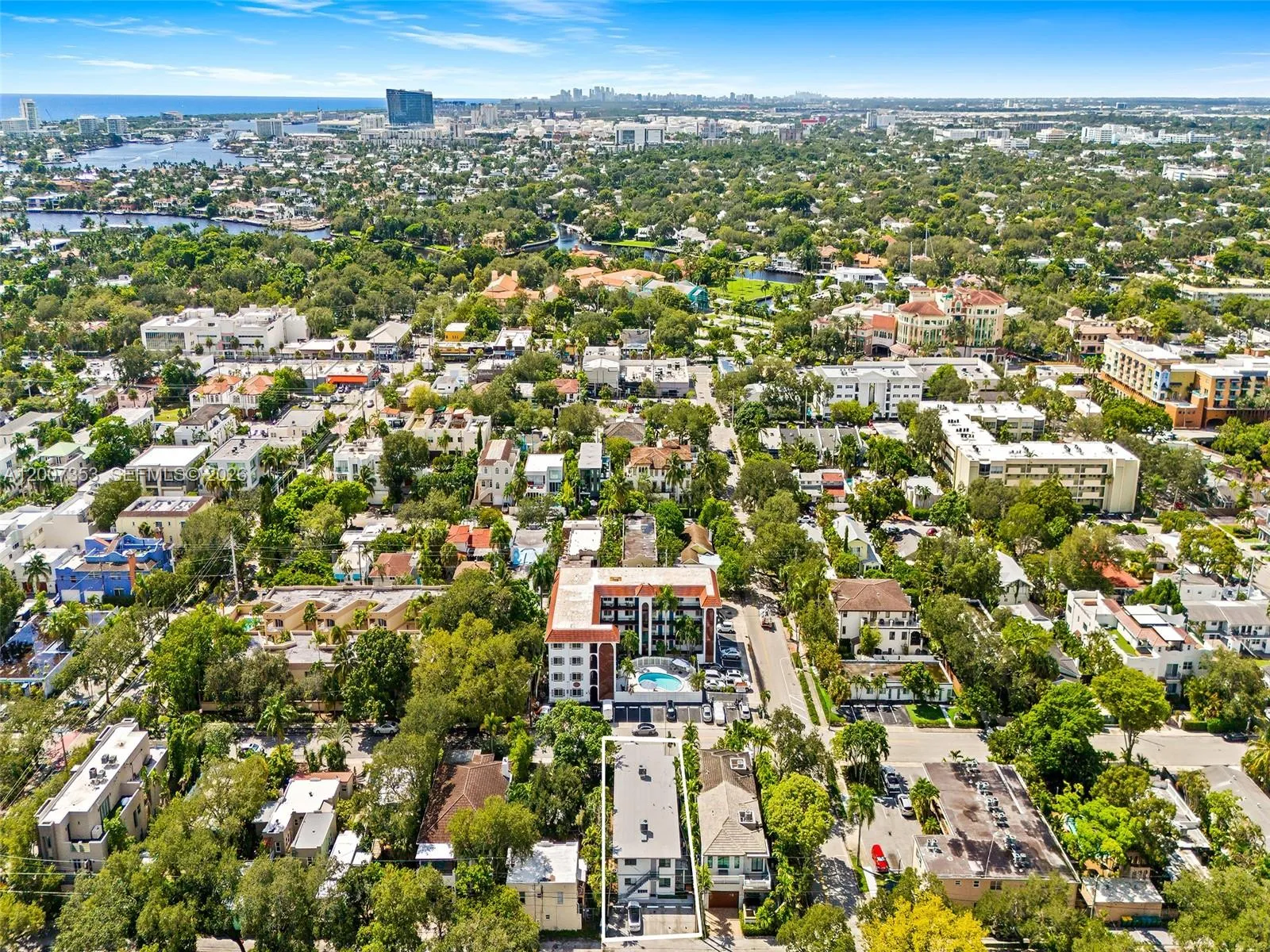 1305 Se 1st St, Fort Lauderdale, Florida 33301, Fort Lauderdale, Florida 33301, ,Residential Income,For Sale,1305 Se 1st St, Fort Lauderdale, Florida 33301,A12007353