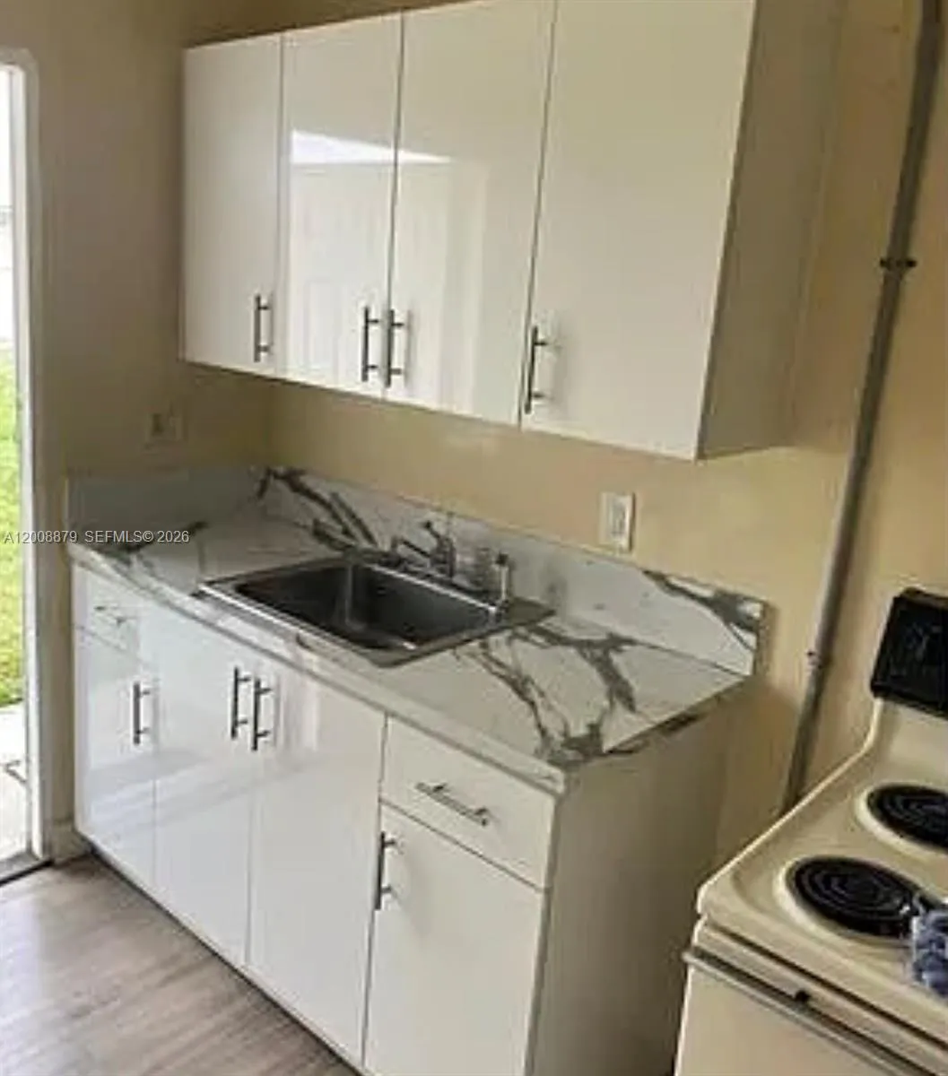 1109 Sw 2nd St, Homestead, Florida 33030, Homestead, Florida 33030, ,Residential Income,For Sale,1109 Sw 2nd St, Homestead, Florida 33030,A12008879