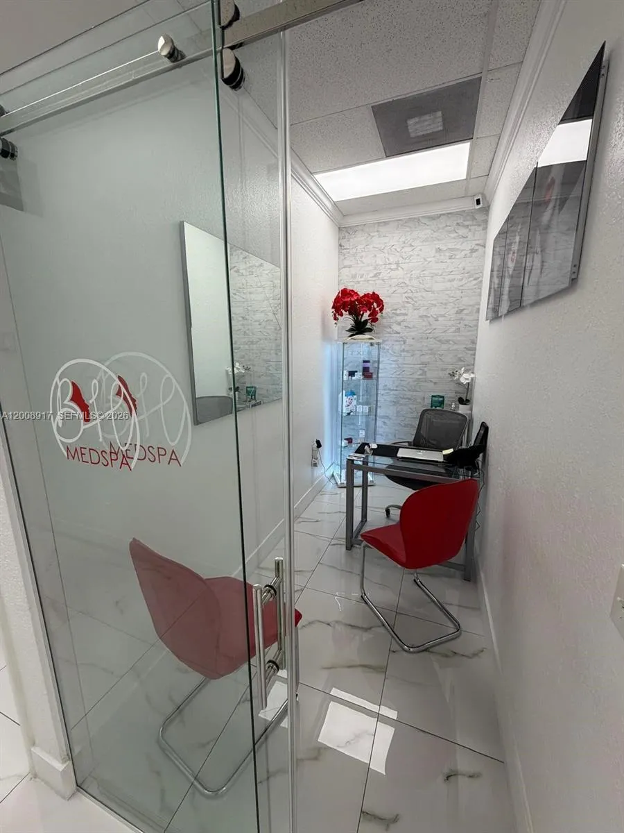 10300 W Flagler St, Sweetwater, Florida 33174, Sweetwater, Florida 33174, ,Commercial Lease,For Rent,10300 W Flagler St, Sweetwater, Florida 33174,A12008917