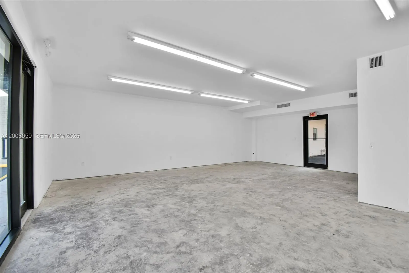 2990 Griffin Rd 1, Dania Beach, Florida 33312, Dania Beach, Florida 33312, ,Commercial Lease,For Rent,2990 Griffin Rd 1, Dania Beach, Florida 33312,A12008959